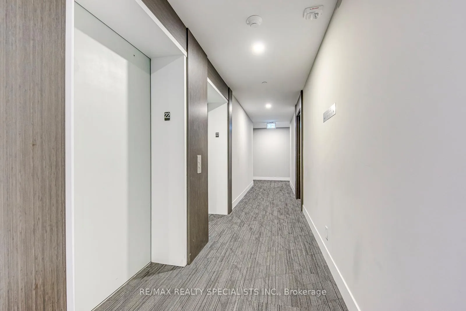 Photo 4 of Unit 2202, 15 Queen Street S, Hamilton, Central — HOMEH