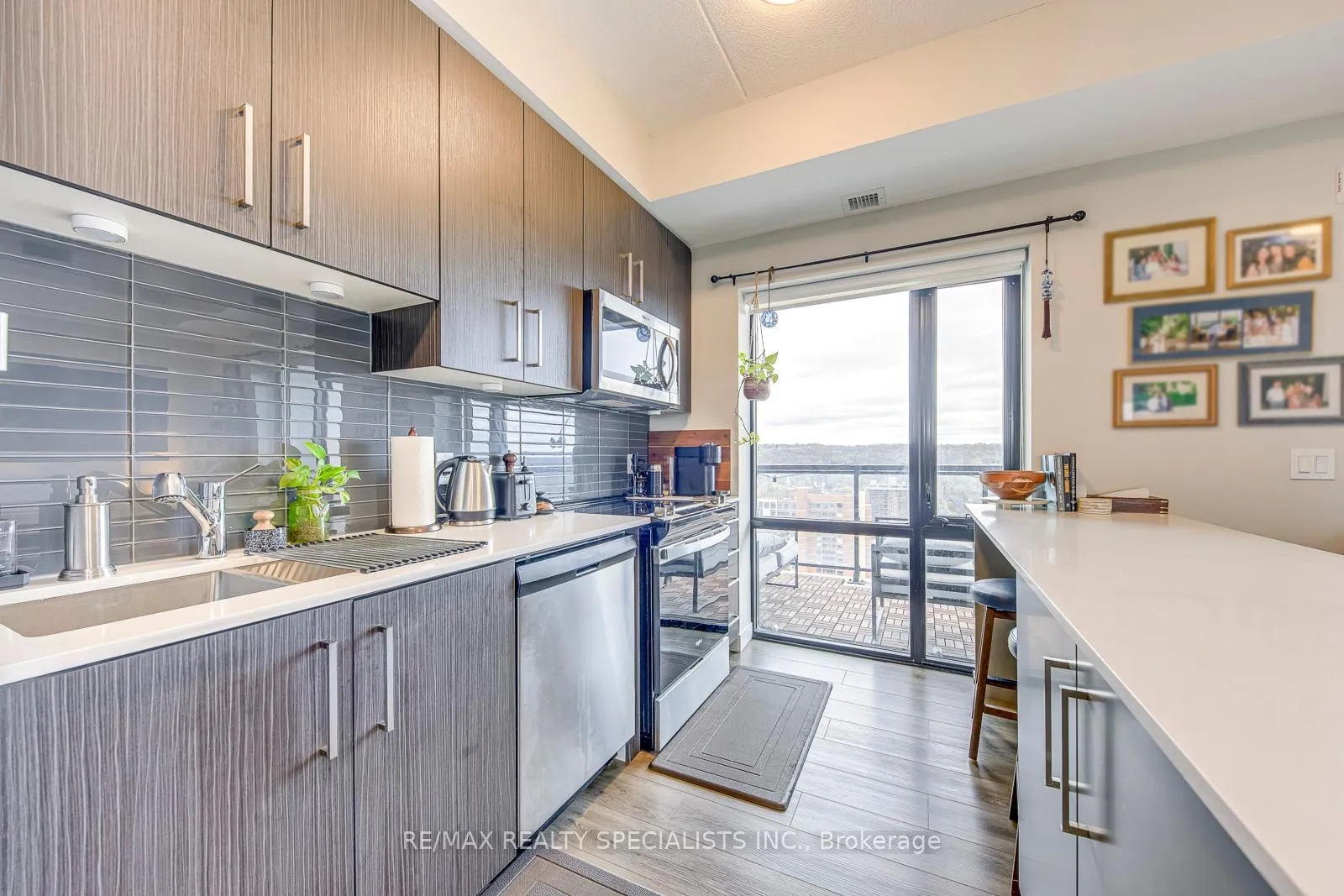 Photo 10 of Unit 2202, 15 Queen Street S, Hamilton, Central — HOMEH