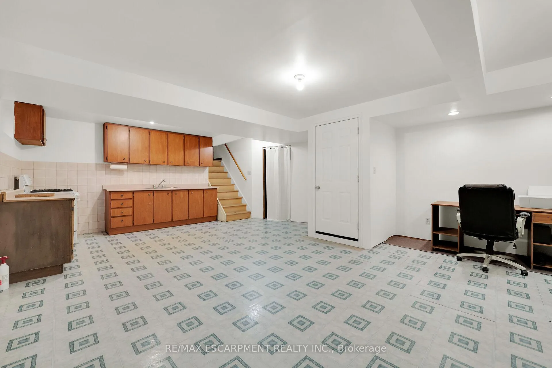 Photo 24 of 51 Morgan Road, Hamilton, Gilbert — HOMEH