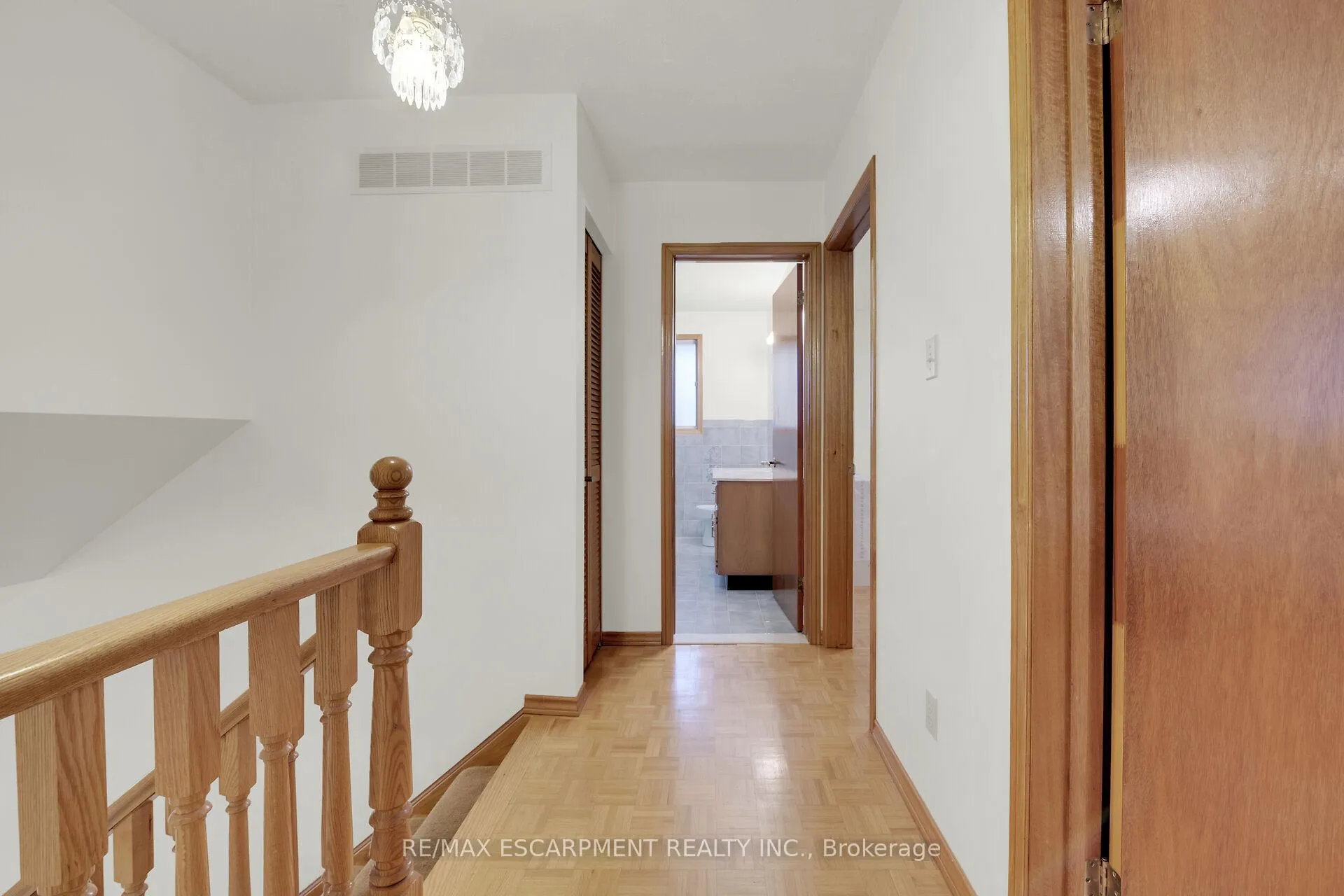 Photo 26 of 51 Morgan Road, Hamilton, Gilbert — HOMEH