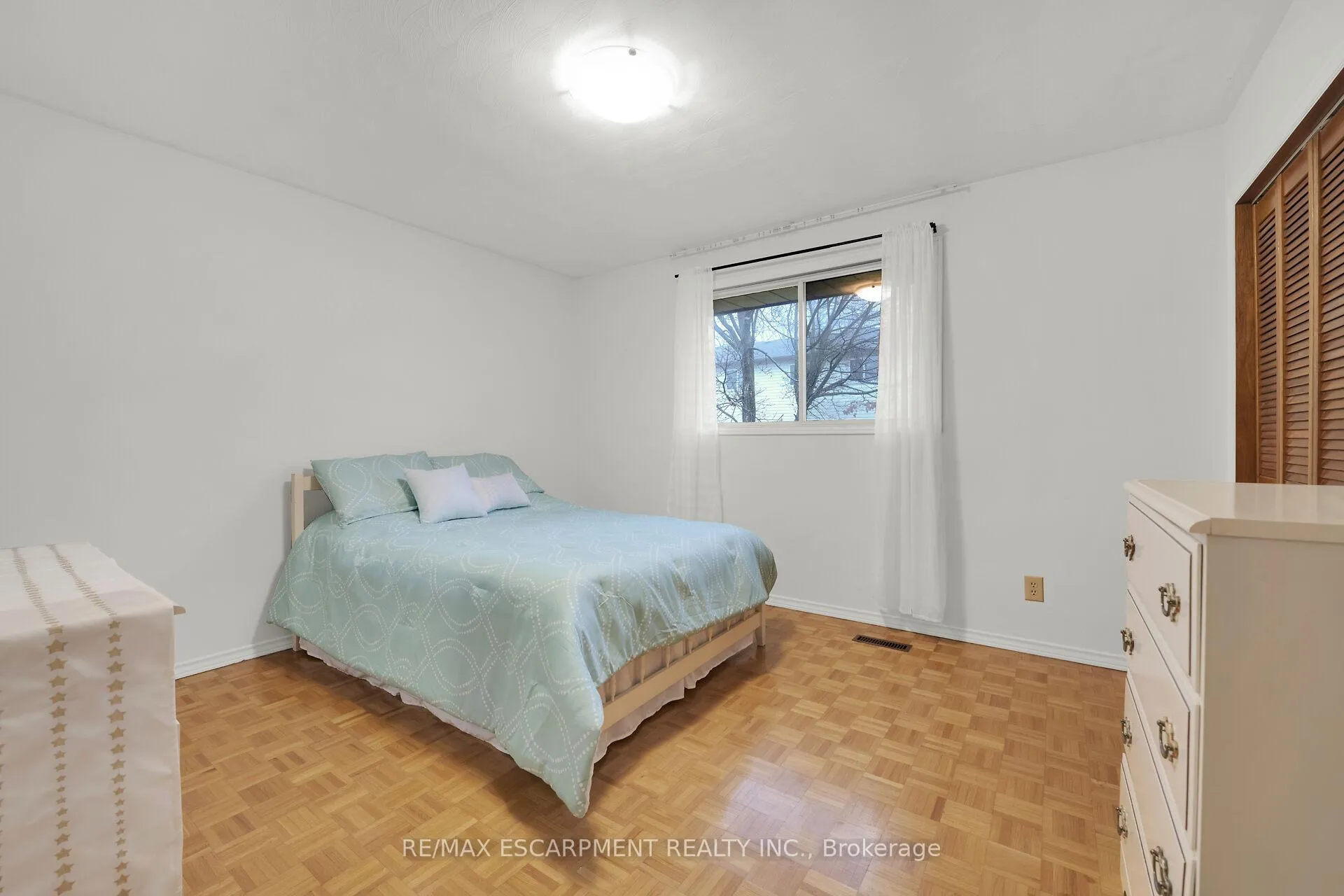 Photo 29 of 51 Morgan Road, Hamilton, Gilbert — HOMEH