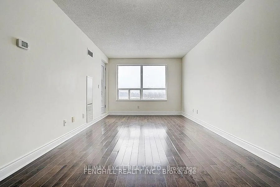 Photo 10 of Unit 709, 37 Galleria Parkway, Markham, Commerce Valley — HOMEH