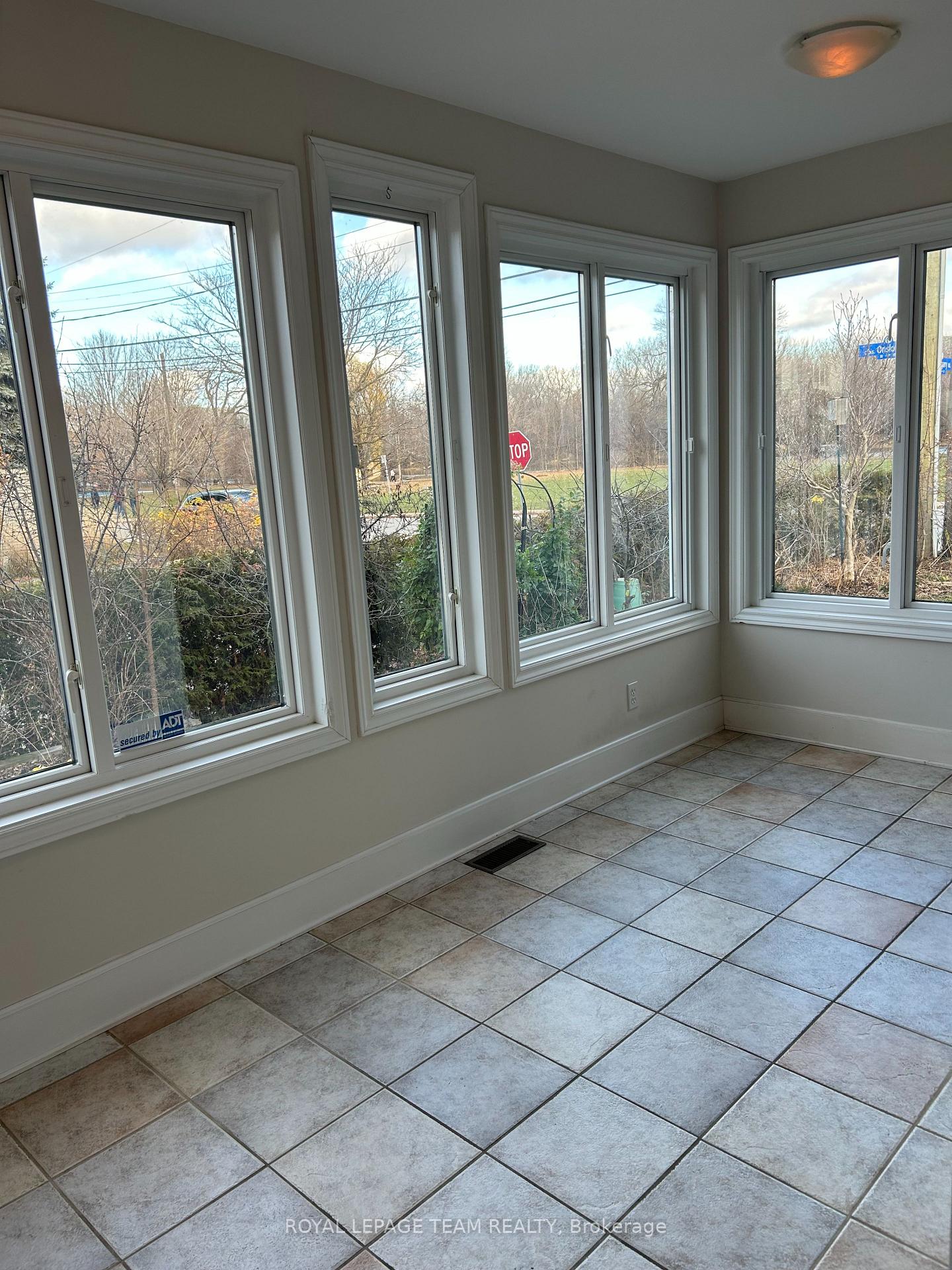 Photo 3 of 24 Glengarry Road, Ottawa, Ottawa East — HOMEH