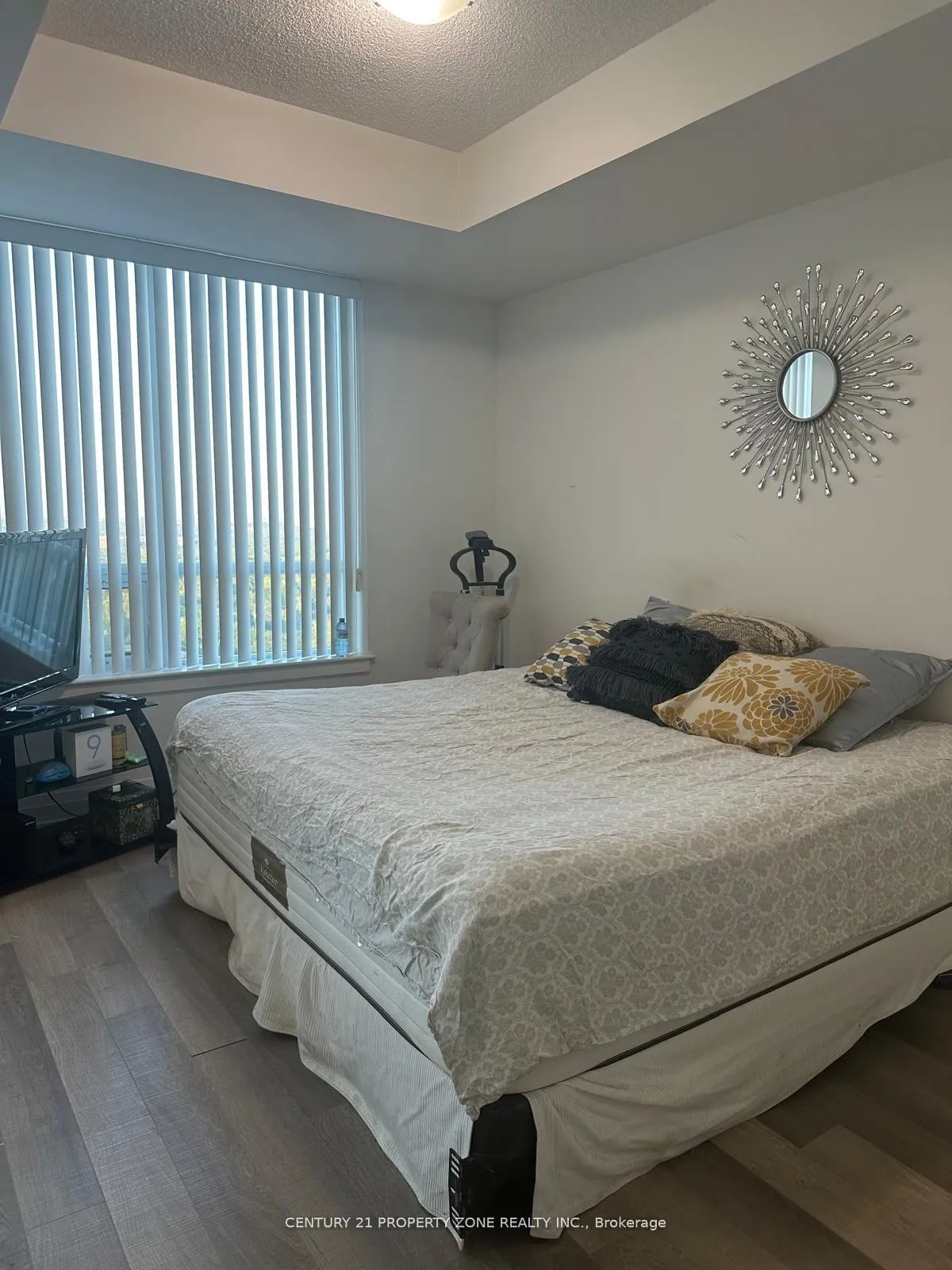 Photo 9 of Unit 1502, 7167 Yonge Street, Markham, Thornhill — HOMEH