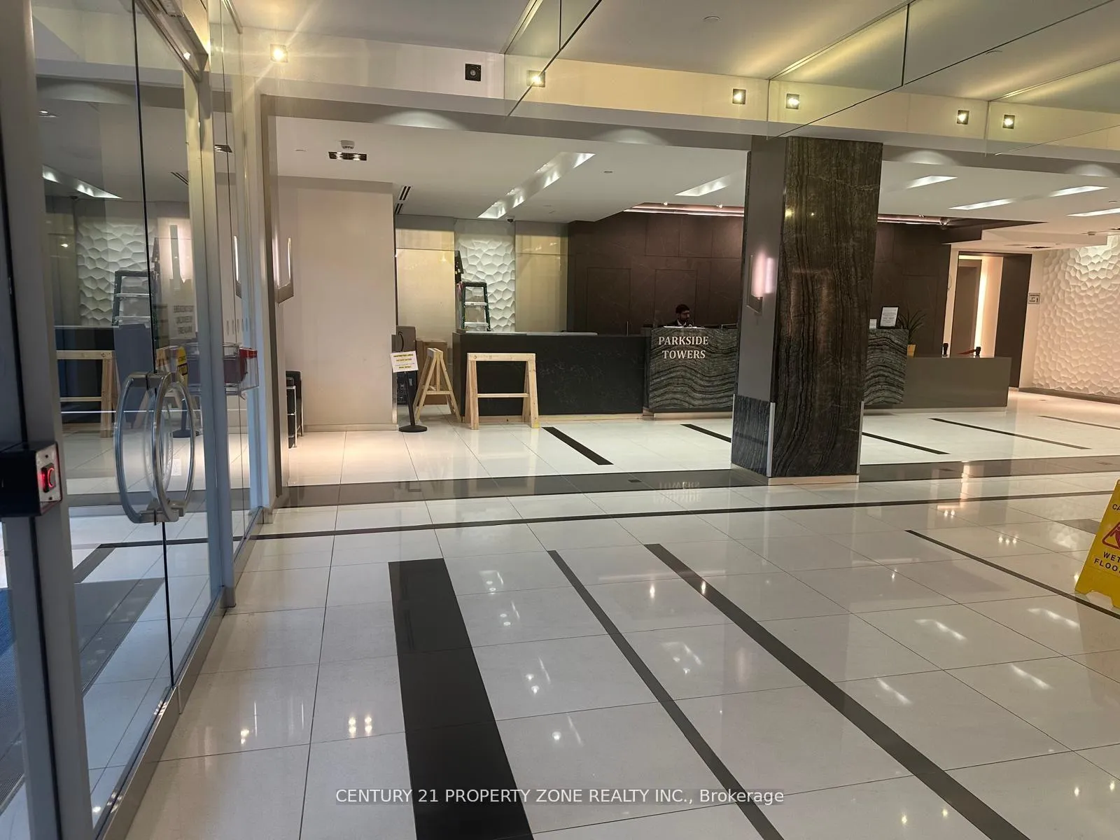 Photo 26 of Unit 1502, 7167 Yonge Street, Markham, Thornhill — HOMEH