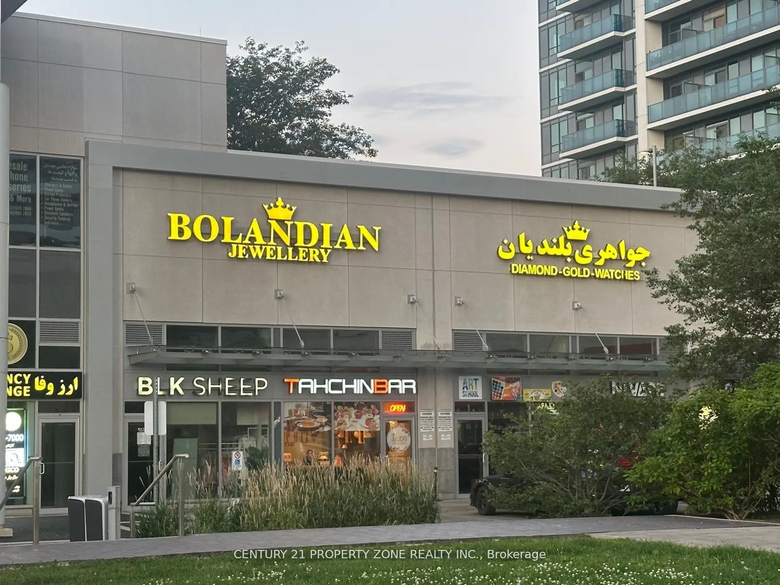 Photo 36 of Unit 1502, 7167 Yonge Street, Markham, Thornhill — HOMEH