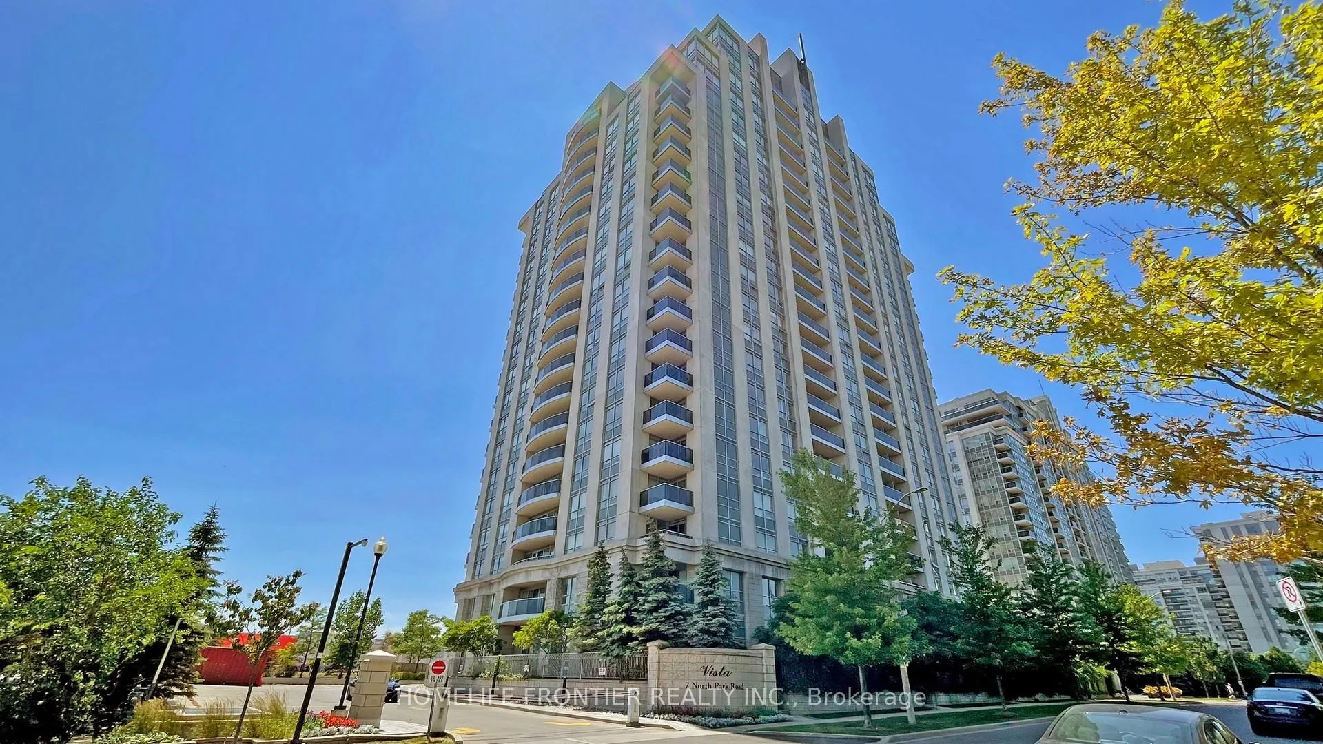 Front of Unit 1007, 7 North Park Road