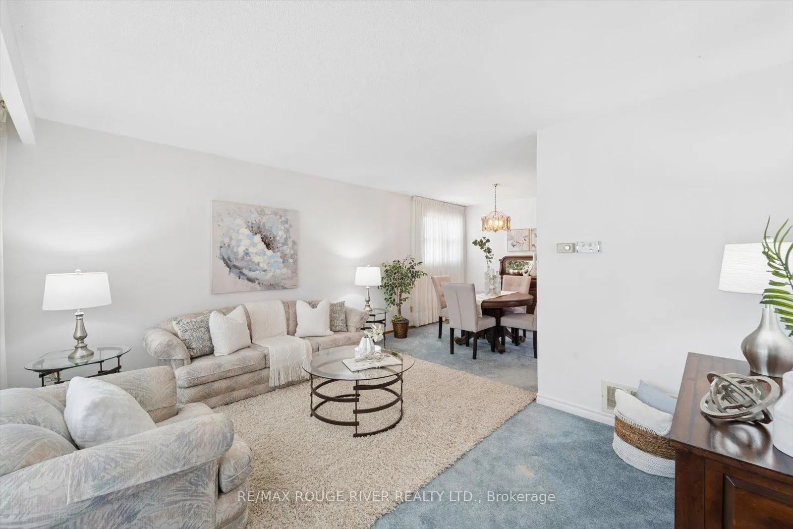 Photo 7 of 672 Pleasant Street, Pickering, Bay Ridges — HOMEH