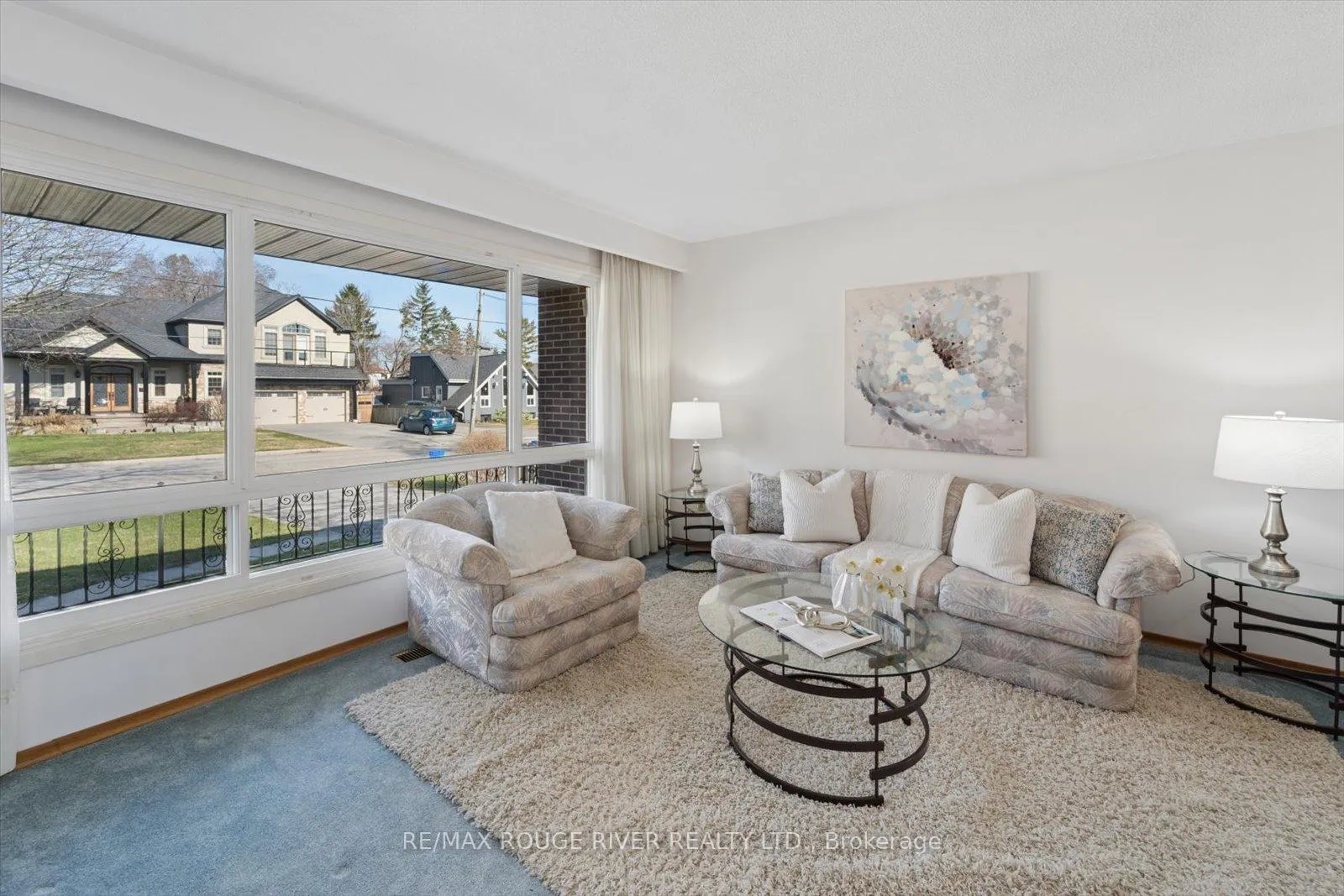 Photo 9 of 672 Pleasant Street, Pickering, Bay Ridges — HOMEH