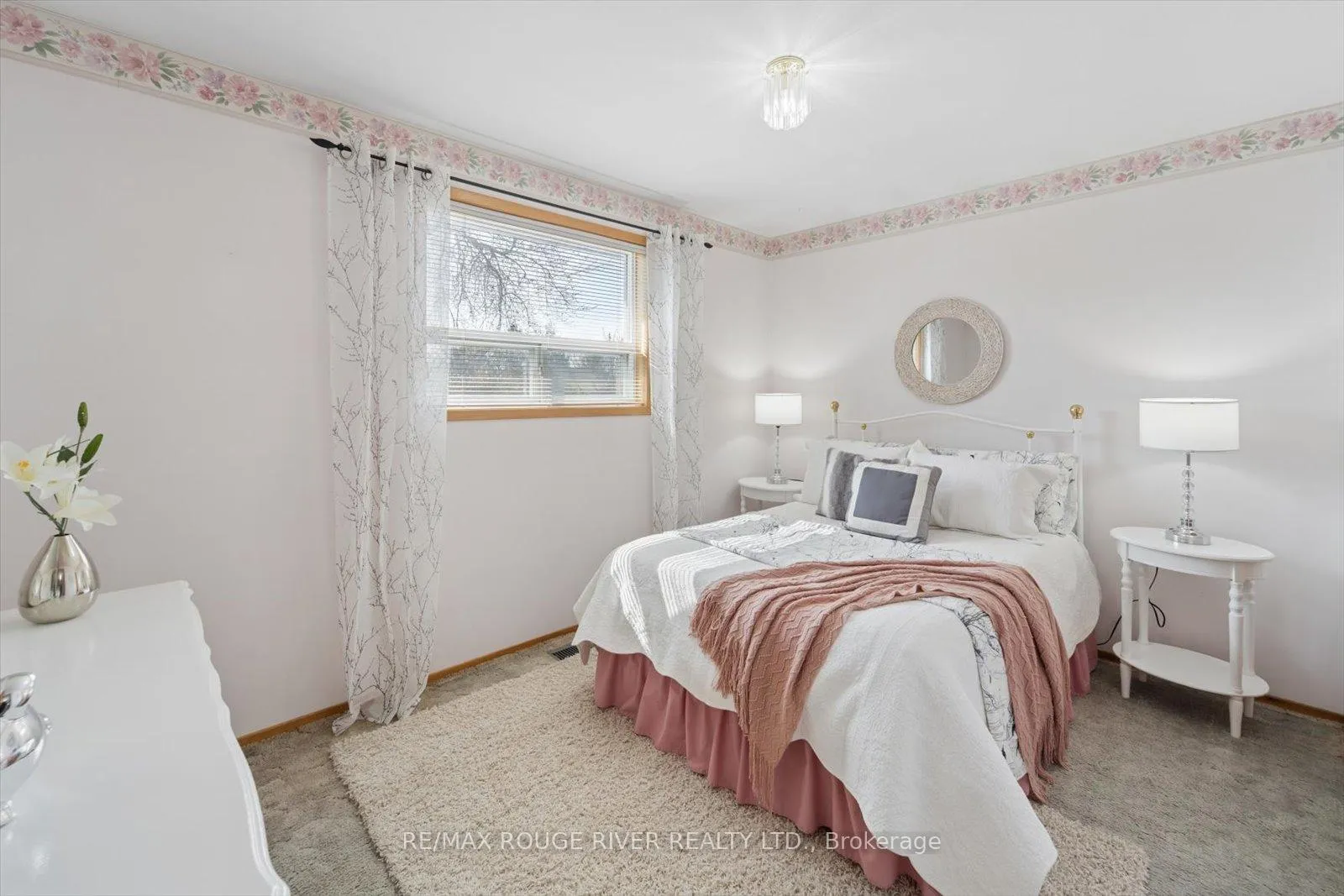 Photo 26 of 672 Pleasant Street, Pickering, Bay Ridges — HOMEH
