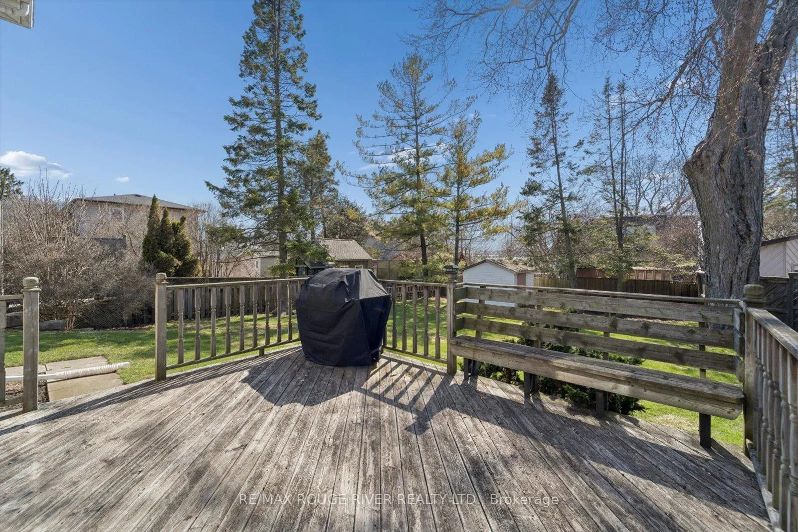 Photo 36 of 672 Pleasant Street, Pickering, Bay Ridges — HOMEH