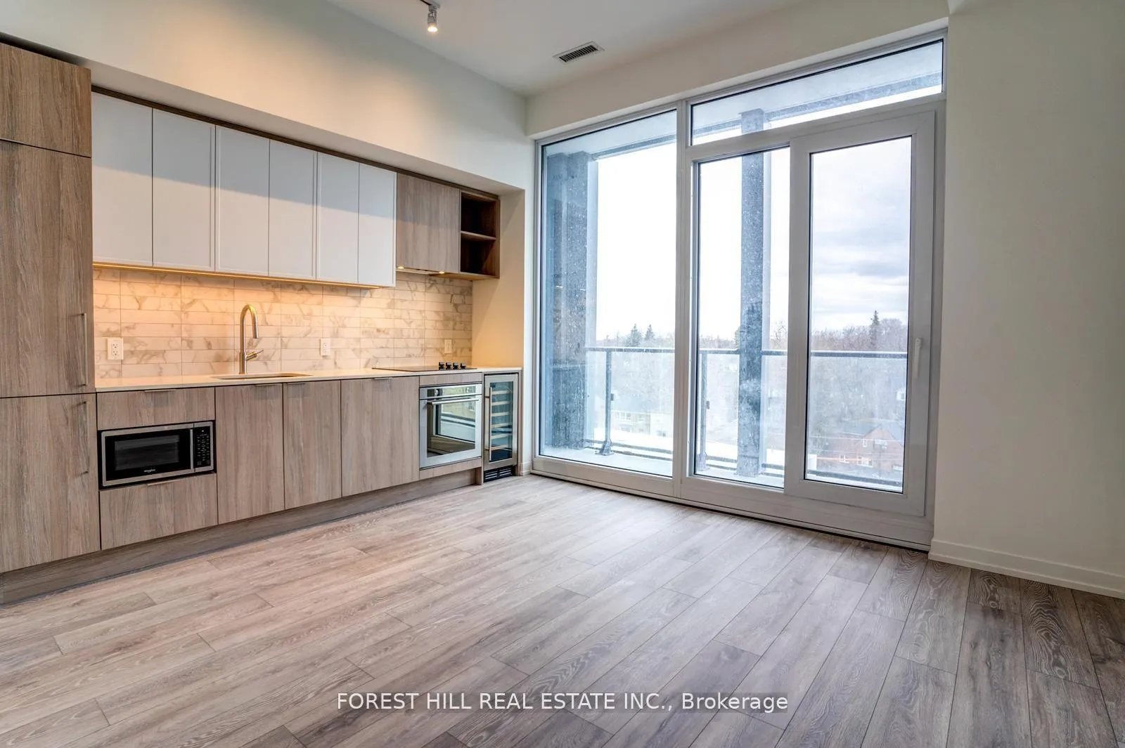 Photo 4 of Unit 920, 2020 Bathurst Street, Toronto, Humewood-Cedarvale — HOMEH
