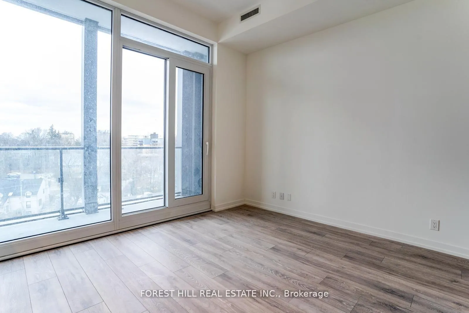 Photo 6 of Unit 920, 2020 Bathurst Street, Toronto, Humewood-Cedarvale — HOMEH