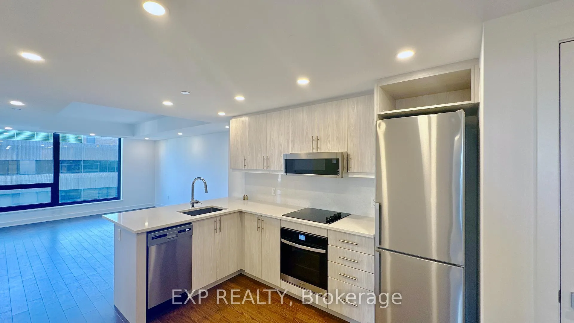 Photo 3 of Unit 1301, 340 Queen Street, Ottawa, Ottawa Centre — HOMEH