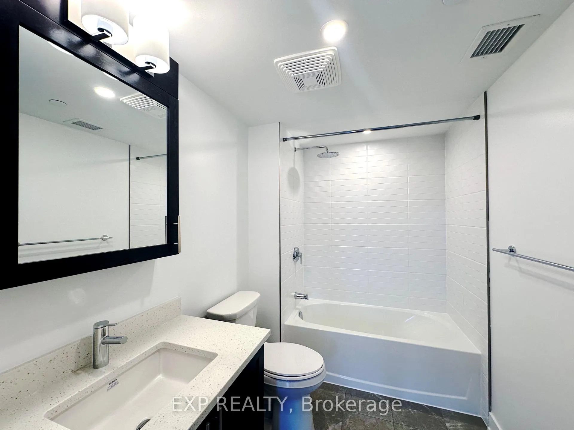 Photo 5 of Unit 1301, 340 Queen Street, Ottawa, Ottawa Centre — HOMEH