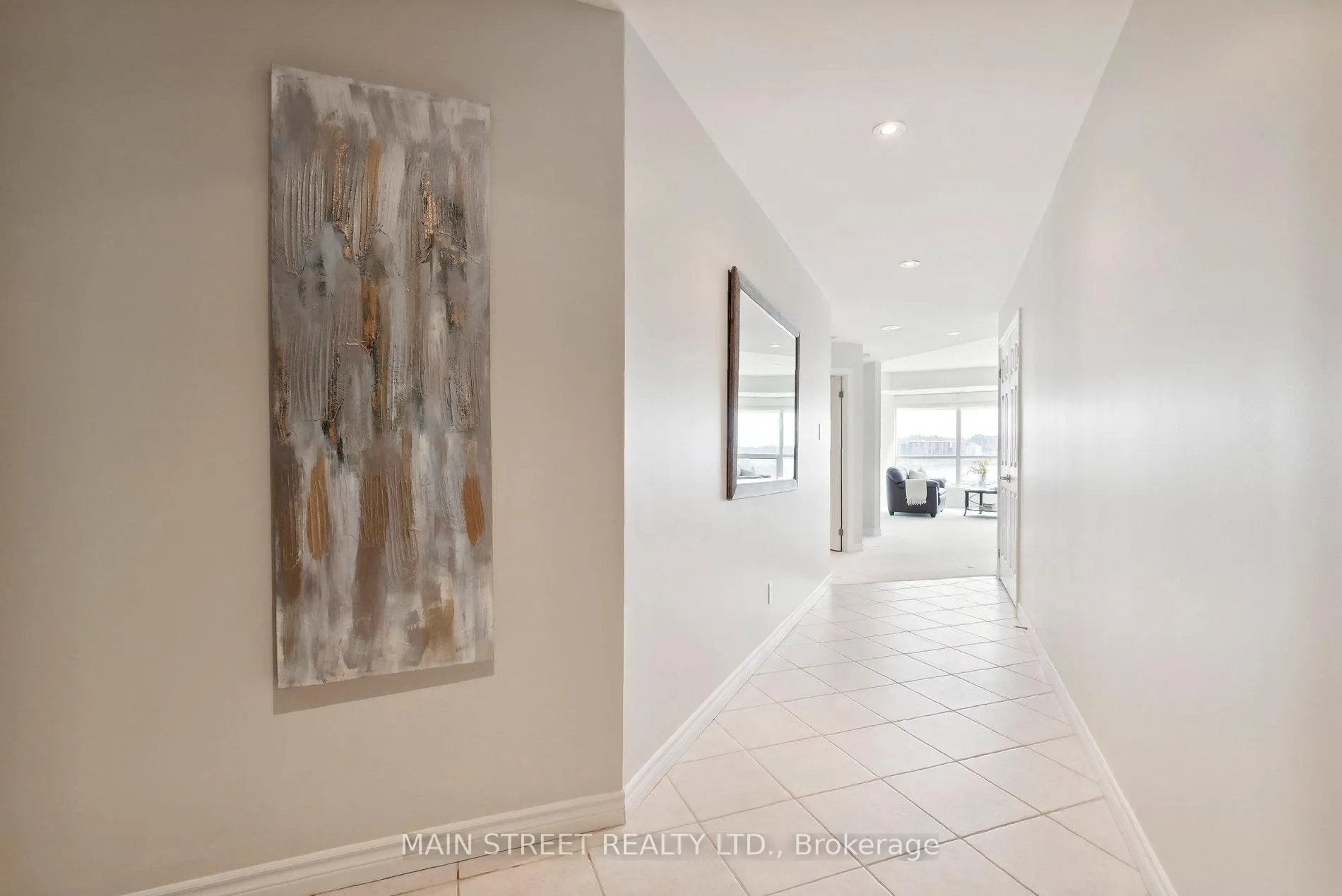 Photo 4 of Unit 406, 37 Ellen Street, Barrie, Lakeshore — HOMEH