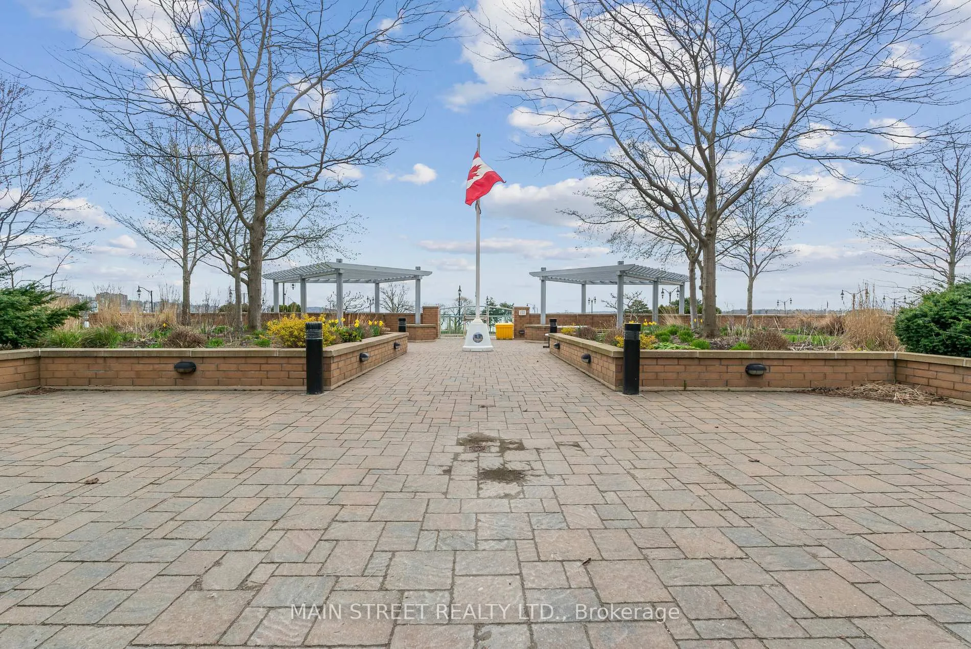 Photo 20 of Unit 406, 37 Ellen Street, Barrie, Lakeshore — HOMEH