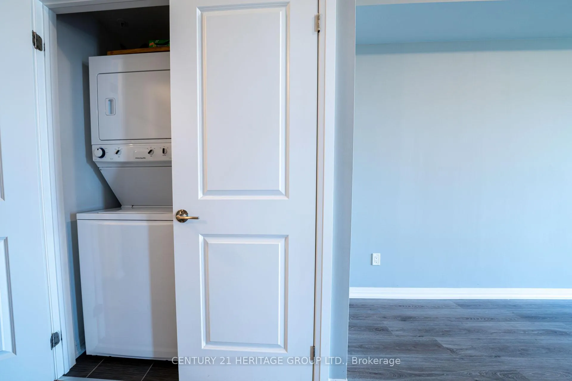 Photo 17 of Unit 607, 295 Cundles Road, Barrie, Alliance — HOMEH
