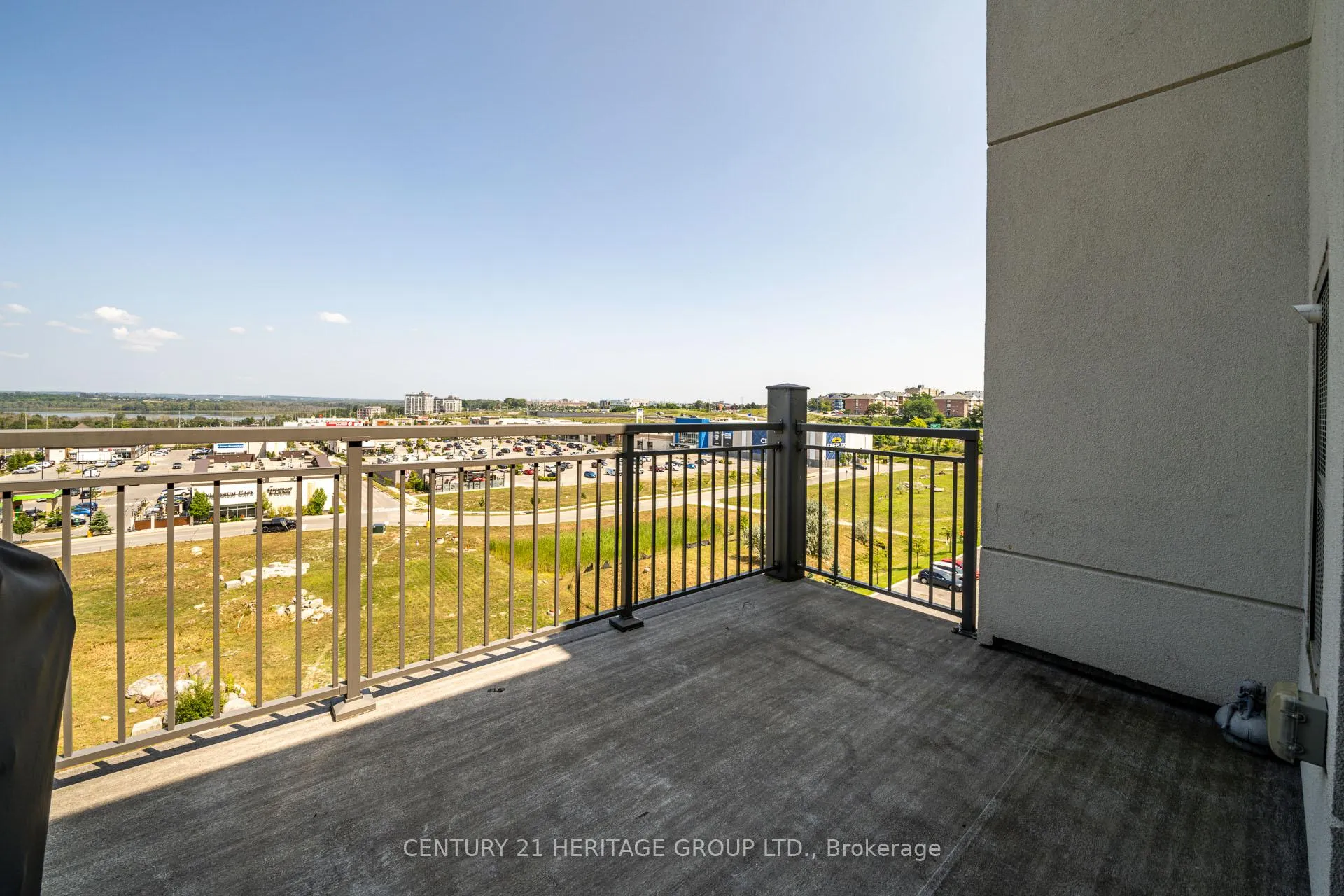 Photo 18 of Unit 607, 295 Cundles Road, Barrie, Alliance — HOMEH