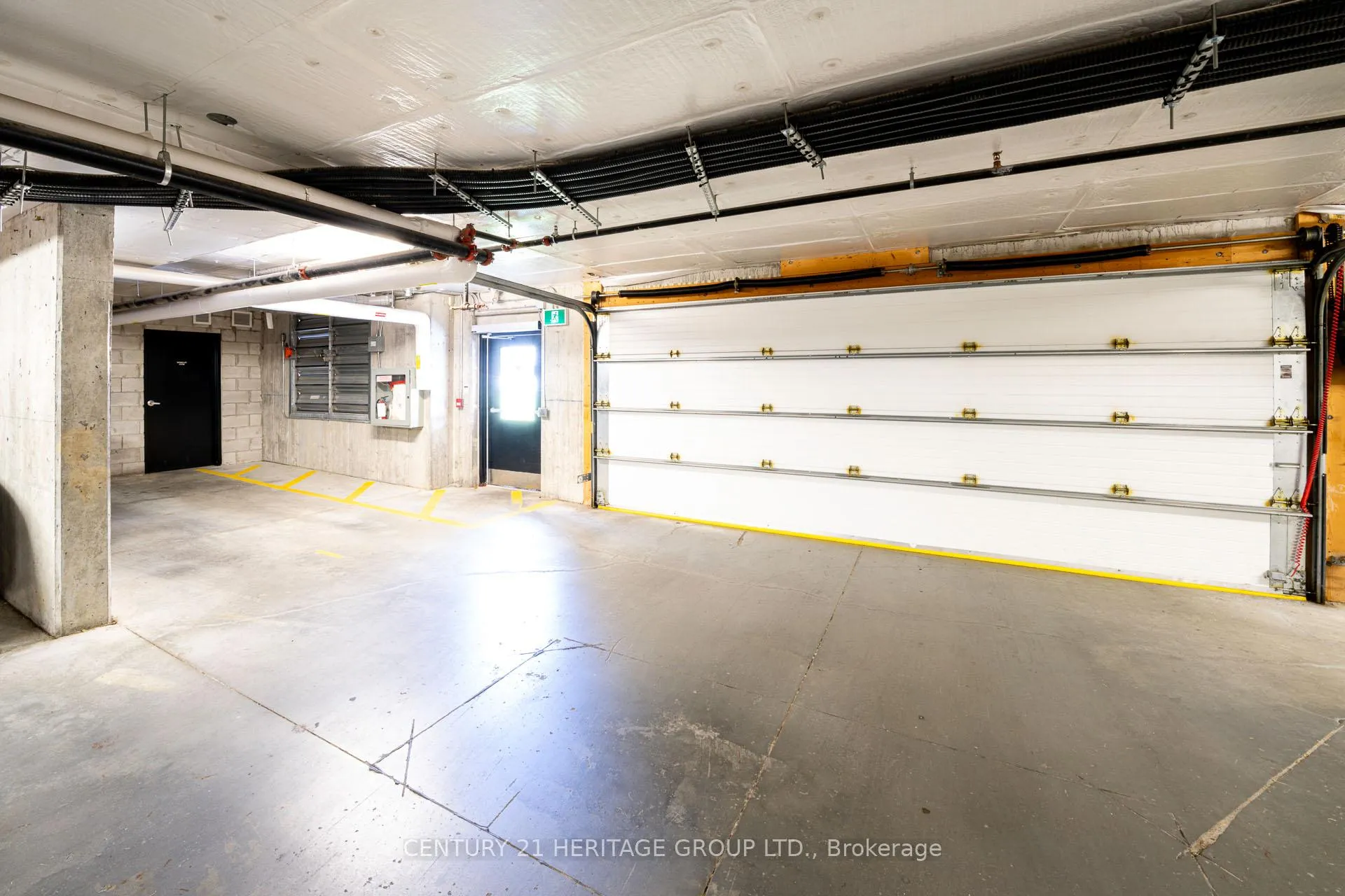 Photo 23 of Unit 607, 295 Cundles Road, Barrie, Alliance — HOMEH