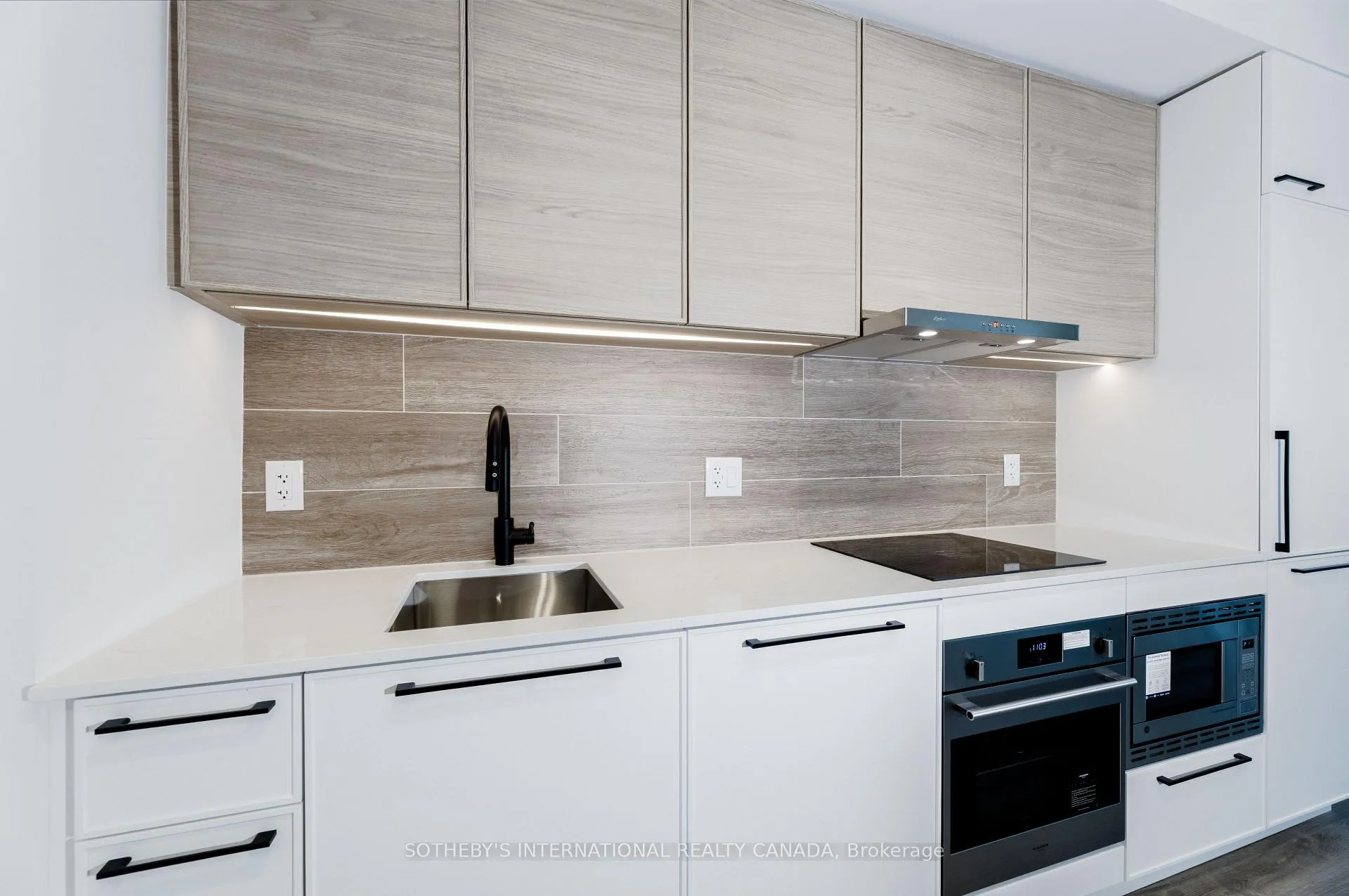 Photo 2 of Unit 1022, 1050 Eastern Avenue, Toronto, The Beaches — HOMEH