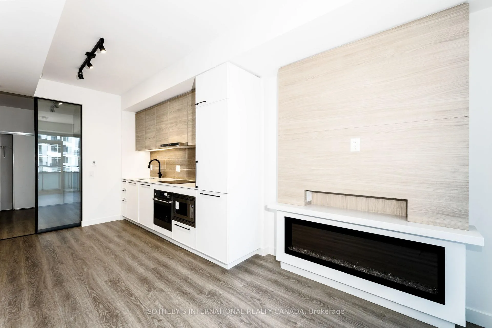 Photo 4 of Unit 1022, 1050 Eastern Avenue, Toronto, The Beaches — HOMEH