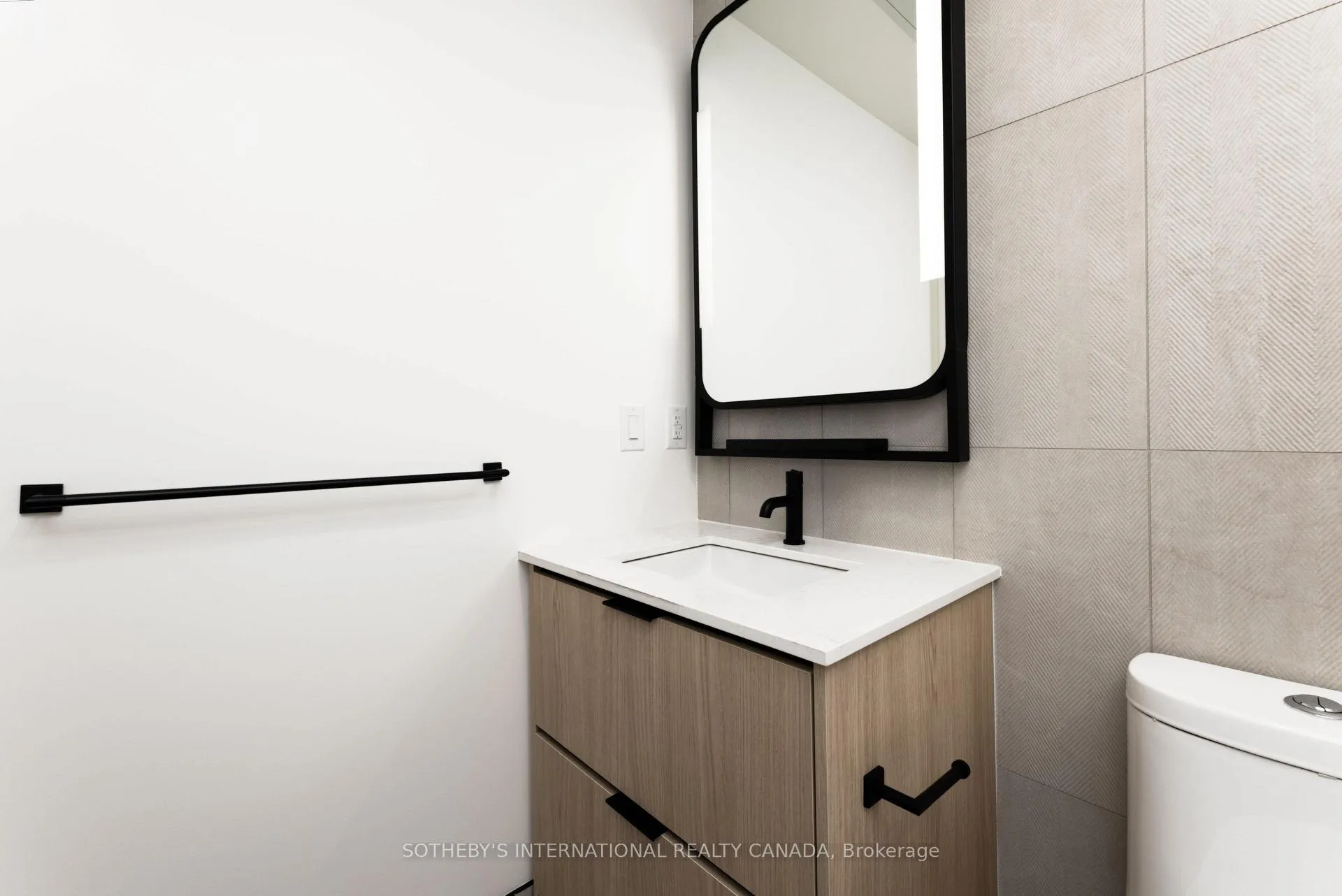 Photo 10 of Unit 1022, 1050 Eastern Avenue, Toronto, The Beaches — HOMEH