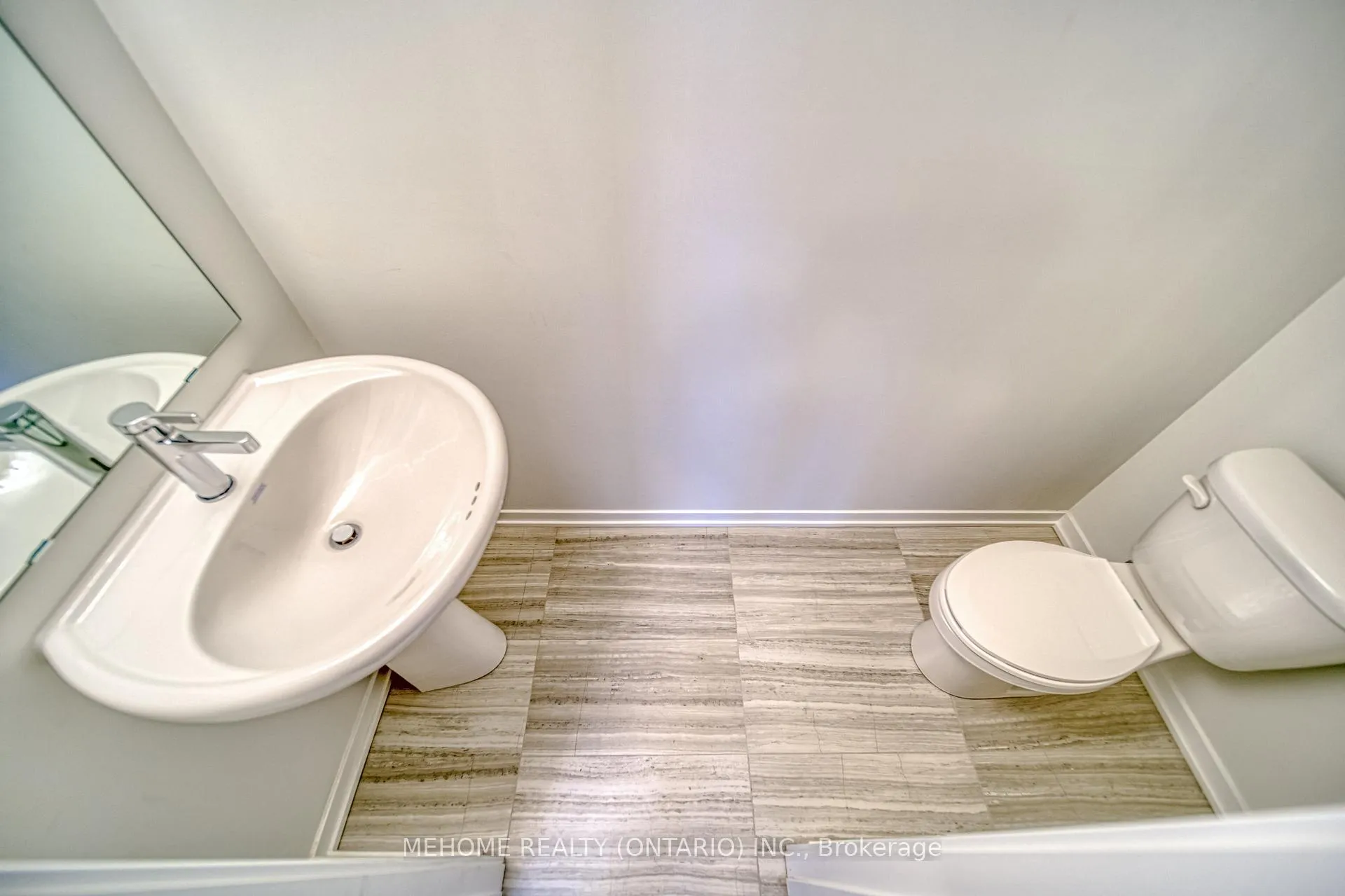 Photo 20 of Unit 254, 121 Honeycrisp Crest Way, Vaughan, Vaughan Corporate Centre — HOMEH