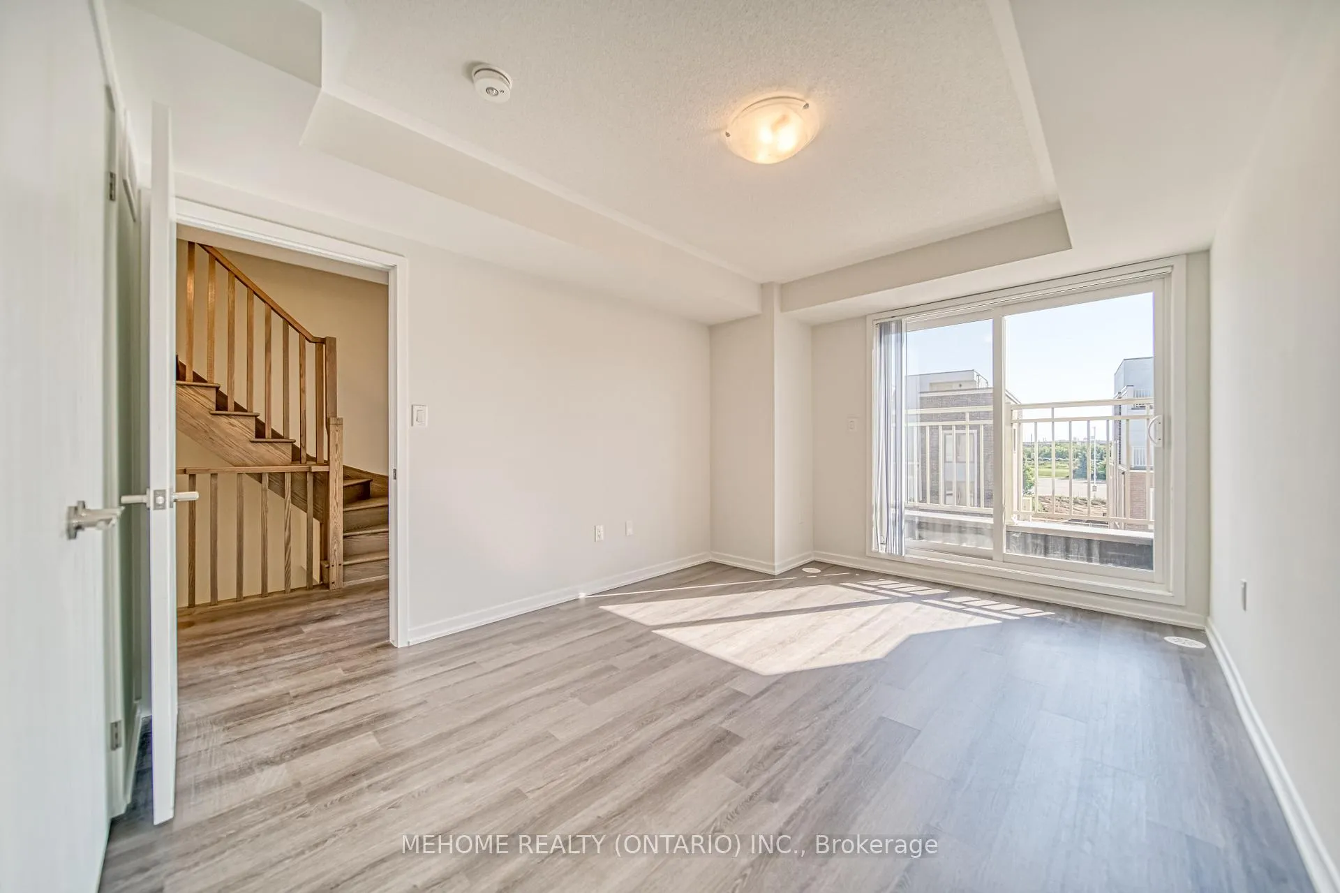 Photo 23 of Unit 254, 121 Honeycrisp Crest Way, Vaughan, Vaughan Corporate Centre — HOMEH