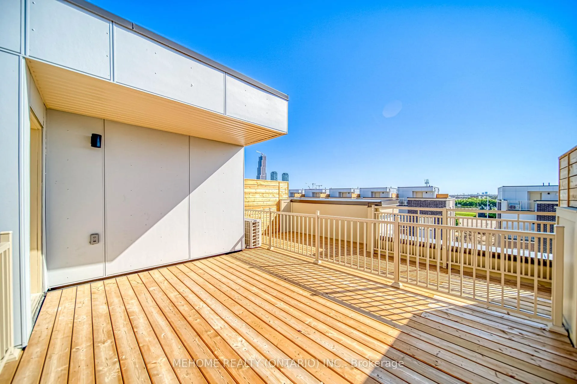 Photo 30 of Unit 254, 121 Honeycrisp Crest Way, Vaughan, Vaughan Corporate Centre — HOMEH