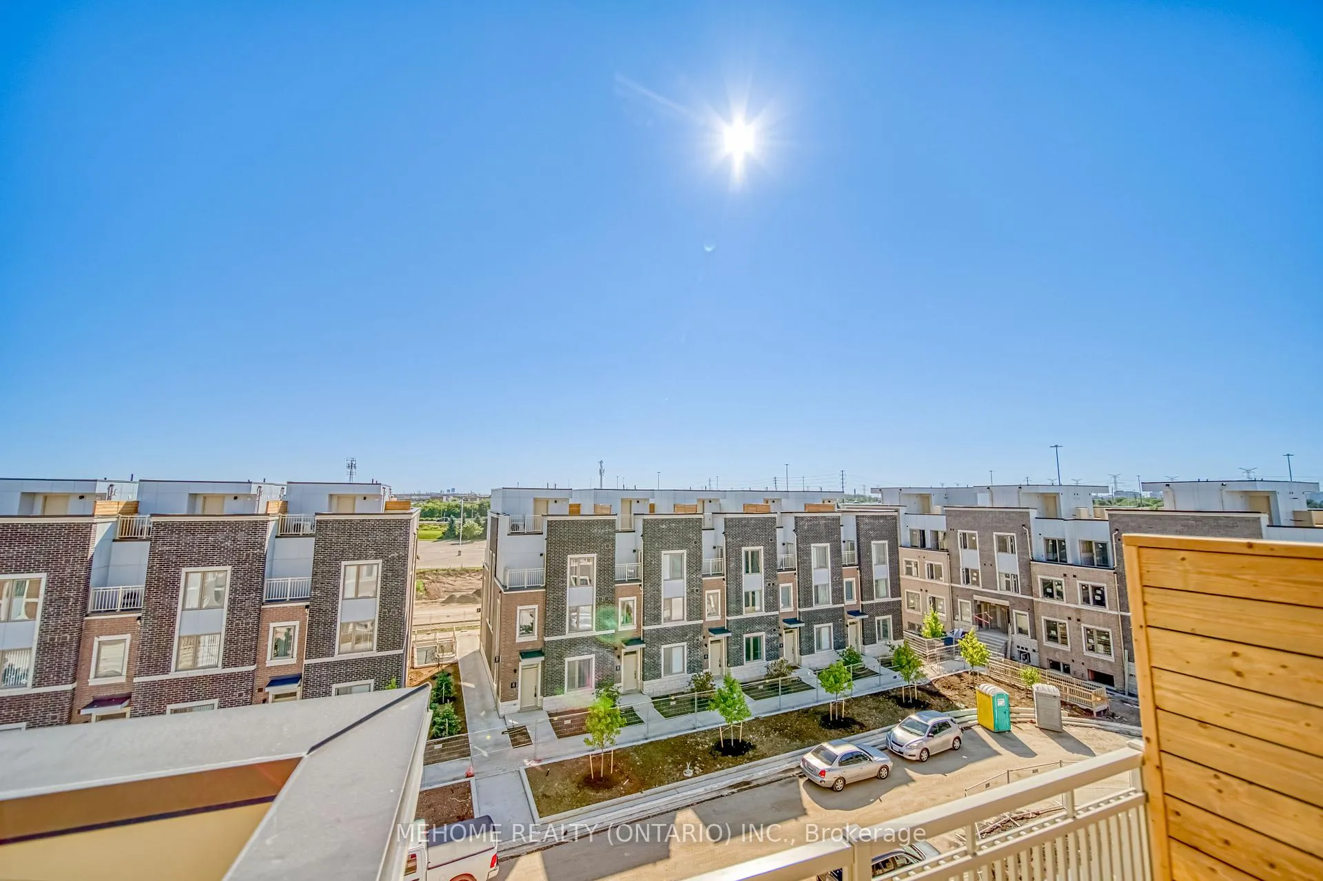 Photo 32 of Unit 254, 121 Honeycrisp Crest Way, Vaughan, Vaughan Corporate Centre — HOMEH