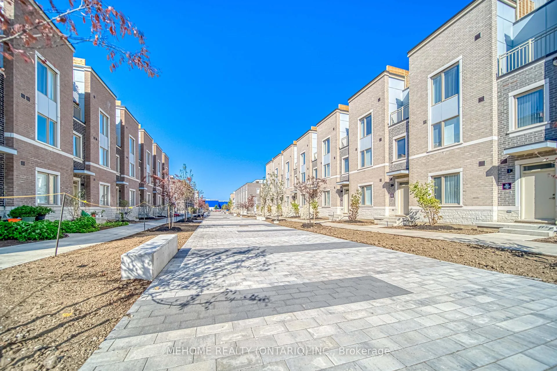 Photo 33 of Unit 254, 121 Honeycrisp Crest Way, Vaughan, Vaughan Corporate Centre — HOMEH