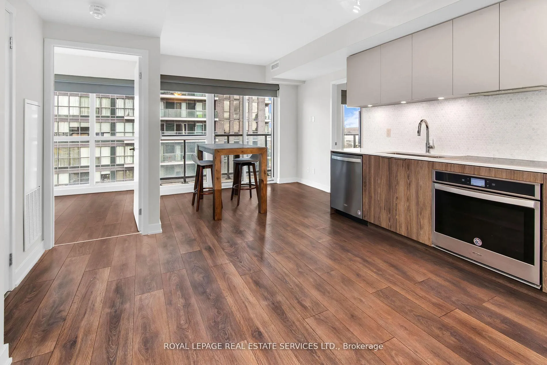 Photo 5 of Unit 1003, 2 Sonic Way, Toronto, Flemingdon Park — HOMEH