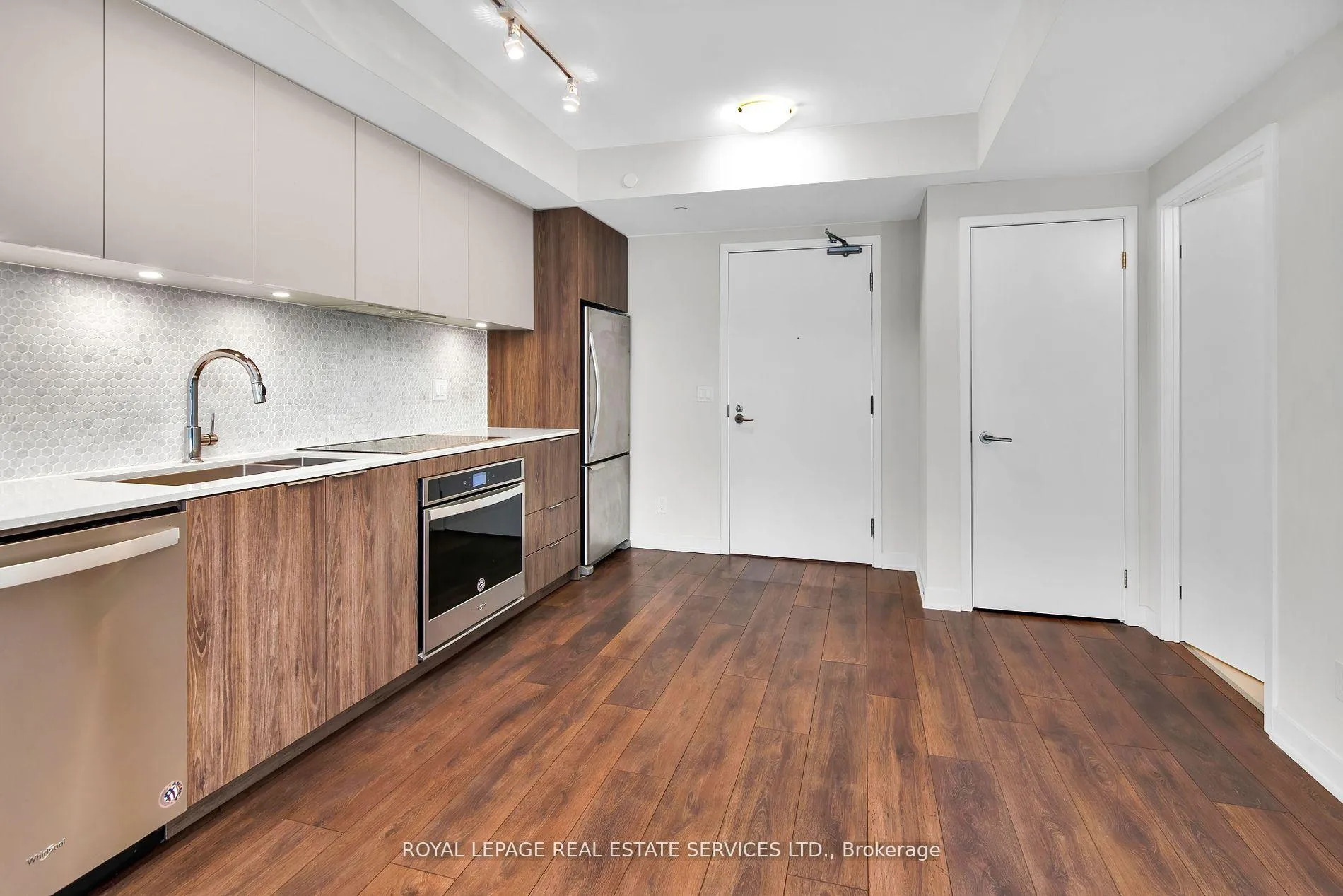 Photo 8 of Unit 1003, 2 Sonic Way, Toronto, Flemingdon Park — HOMEH