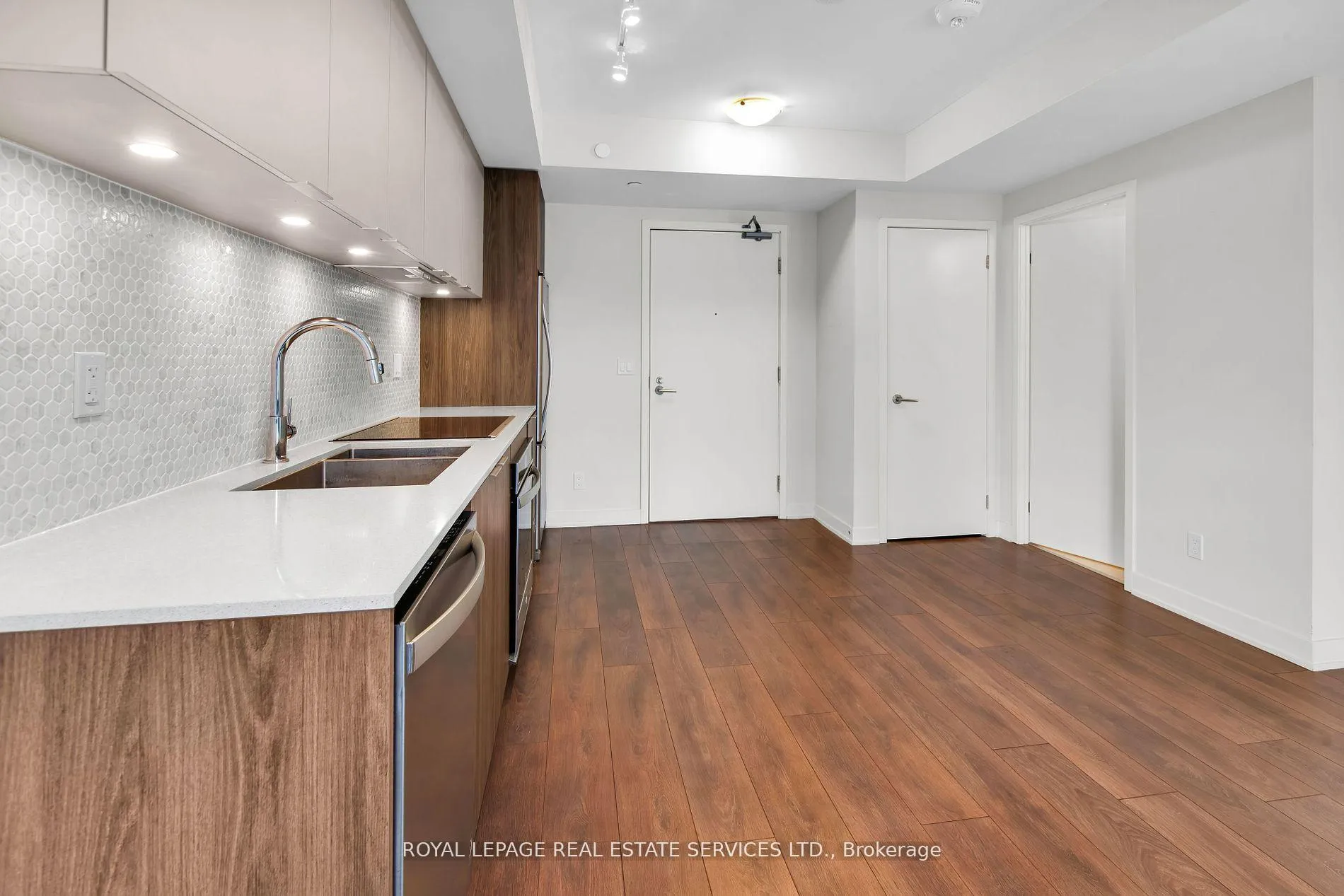 Photo 9 of Unit 1003, 2 Sonic Way, Toronto, Flemingdon Park — HOMEH