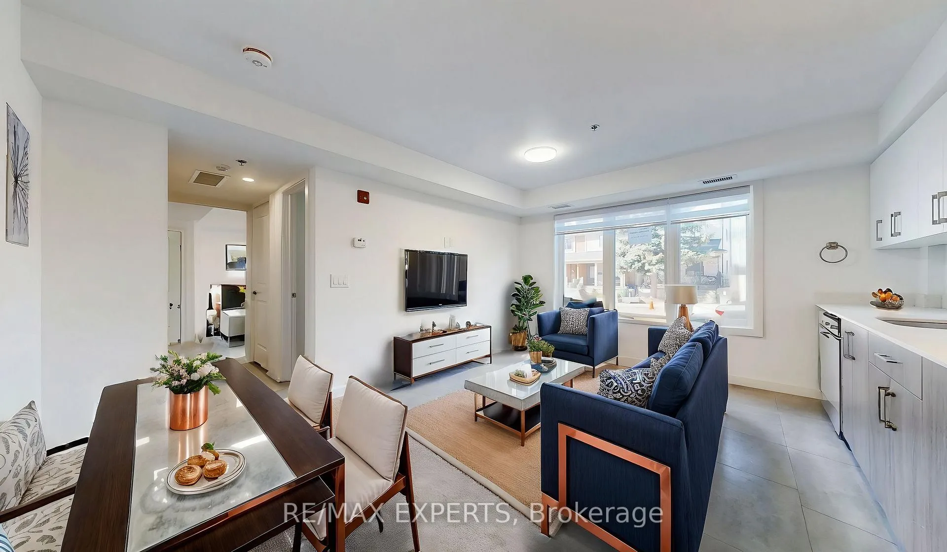 Front of Unit 101, 45 Connaught Avenue