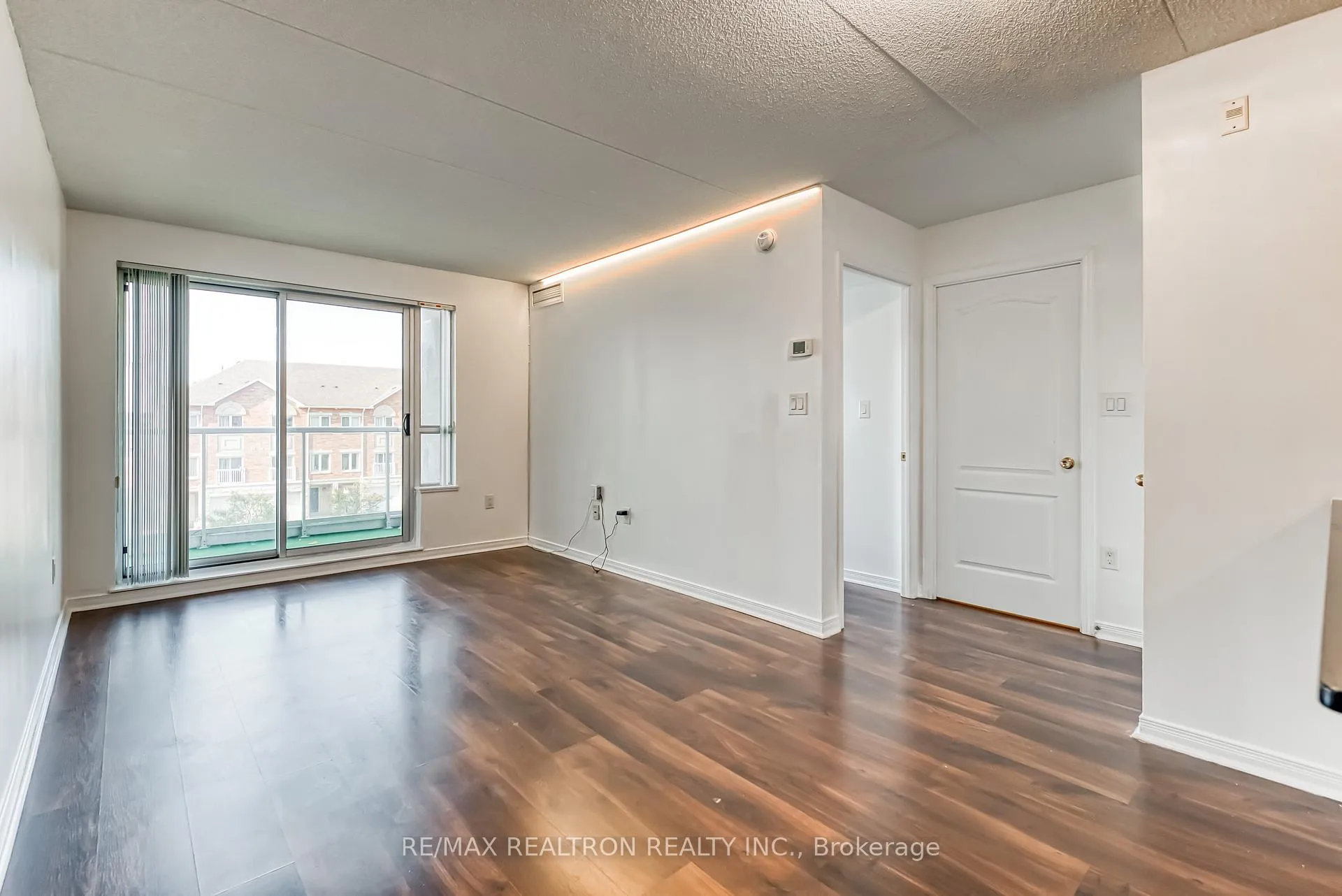 Photo 2 of Unit 310, 4600 Steeles Avenue E, Markham, Milliken Mills East — HOMEH