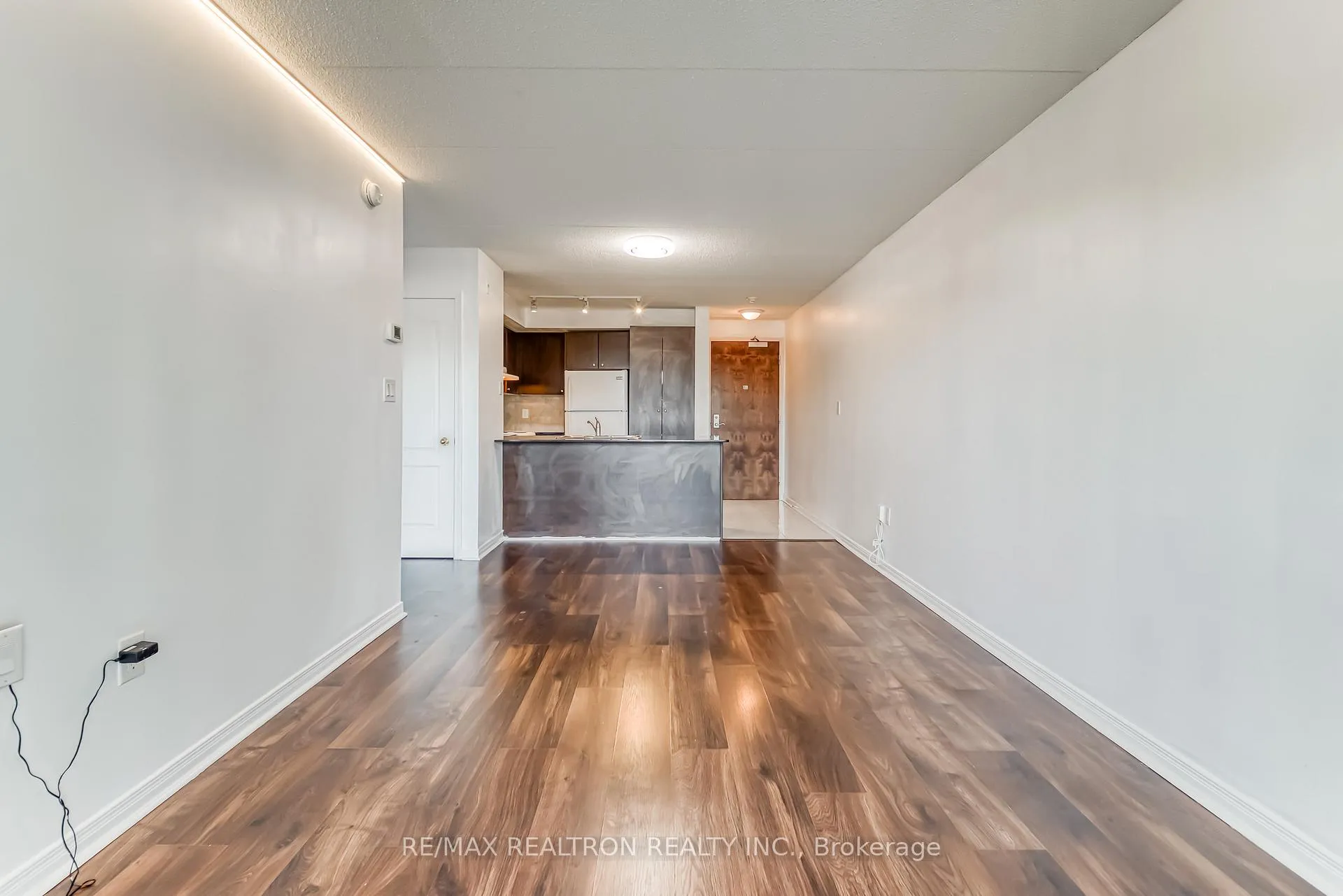 Photo 16 of Unit 310, 4600 Steeles Avenue E, Markham, Milliken Mills East — HOMEH