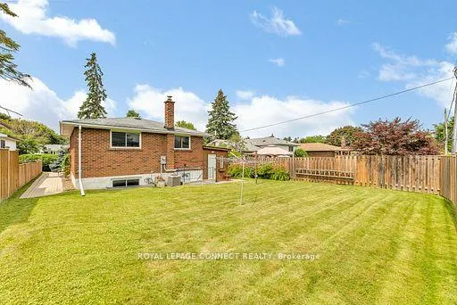 Photo 20 of 49 Dreyer Drive E, Ajax, South East — HOMEH