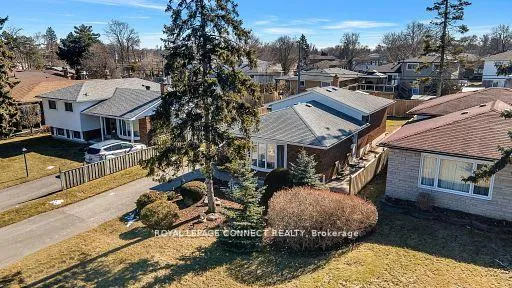 Photo 22 of 49 Dreyer Drive E, Ajax, South East — HOMEH