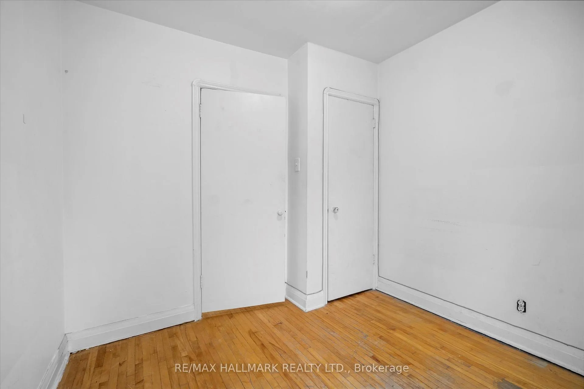 Photo 18 of 86 Thursfield Crescent, Toronto, Leaside — HOMEH
