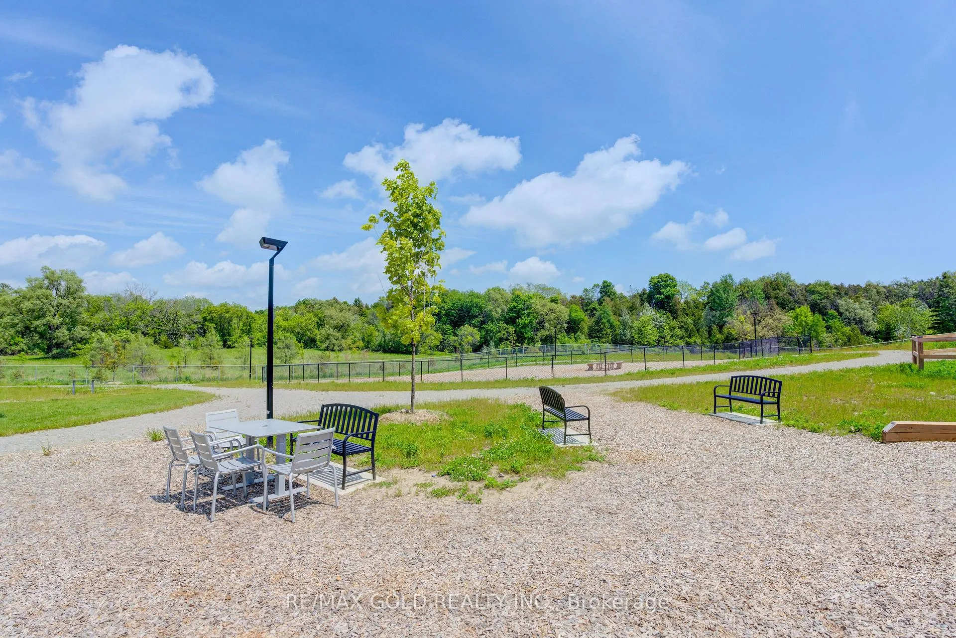 Photo 25 of 1713 Pleasure Valley Path, Oshawa, Samac — HOMEH