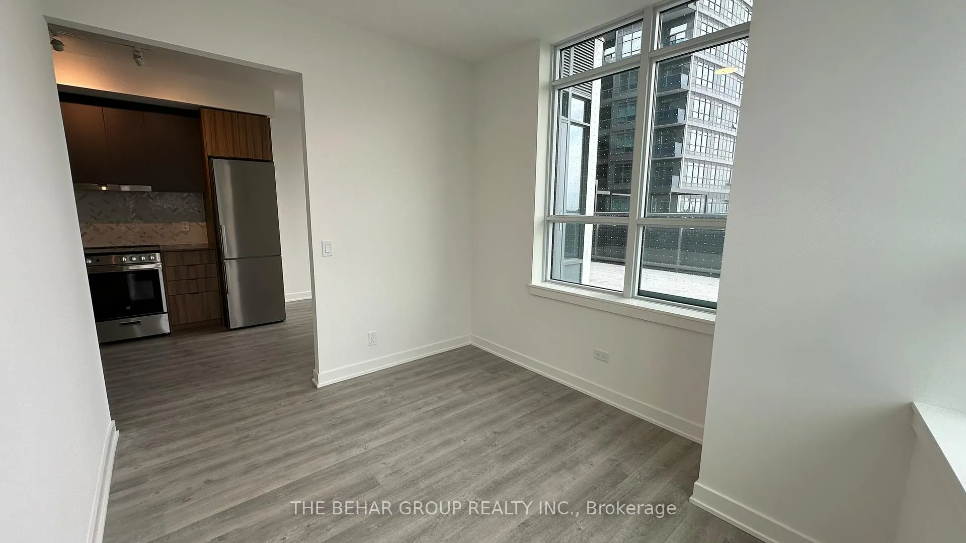 Photo 15 of Unit B-220, 50 Upper Mall Way, Vaughan, Brownridge — HOMEH