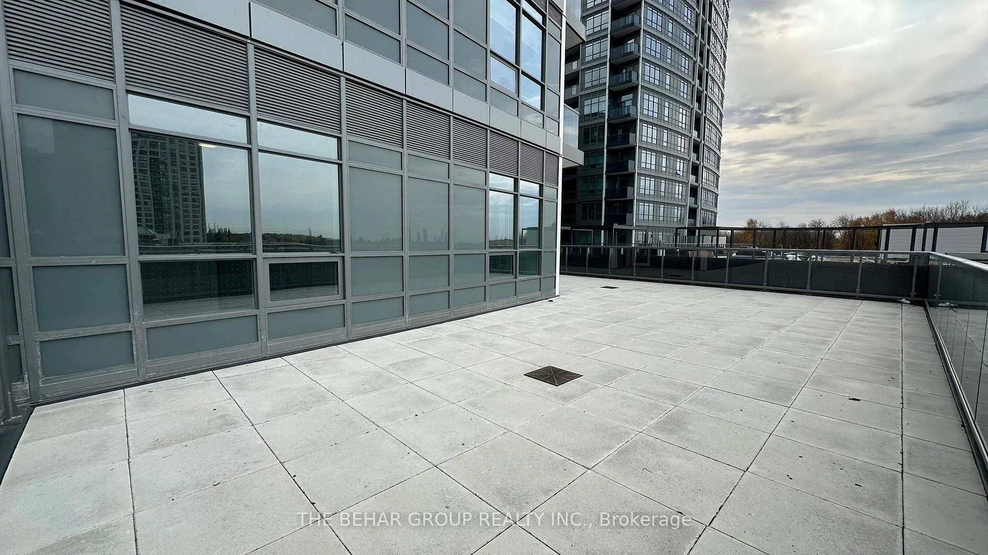 Photo 18 of Unit B-220, 50 Upper Mall Way, Vaughan, Brownridge — HOMEH