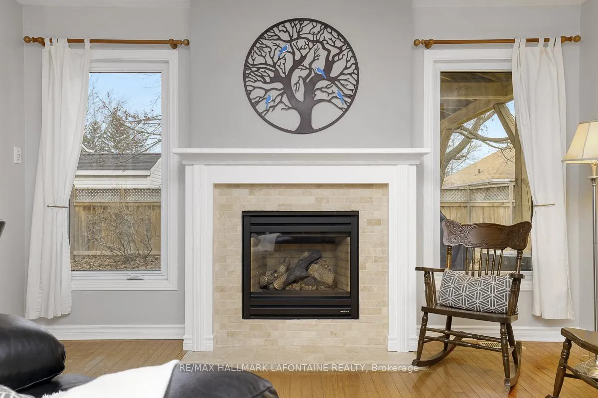 Photo 12 of 553 Apollo Way, Ottawa, Fallingbrook/Pineridge — HOMEH