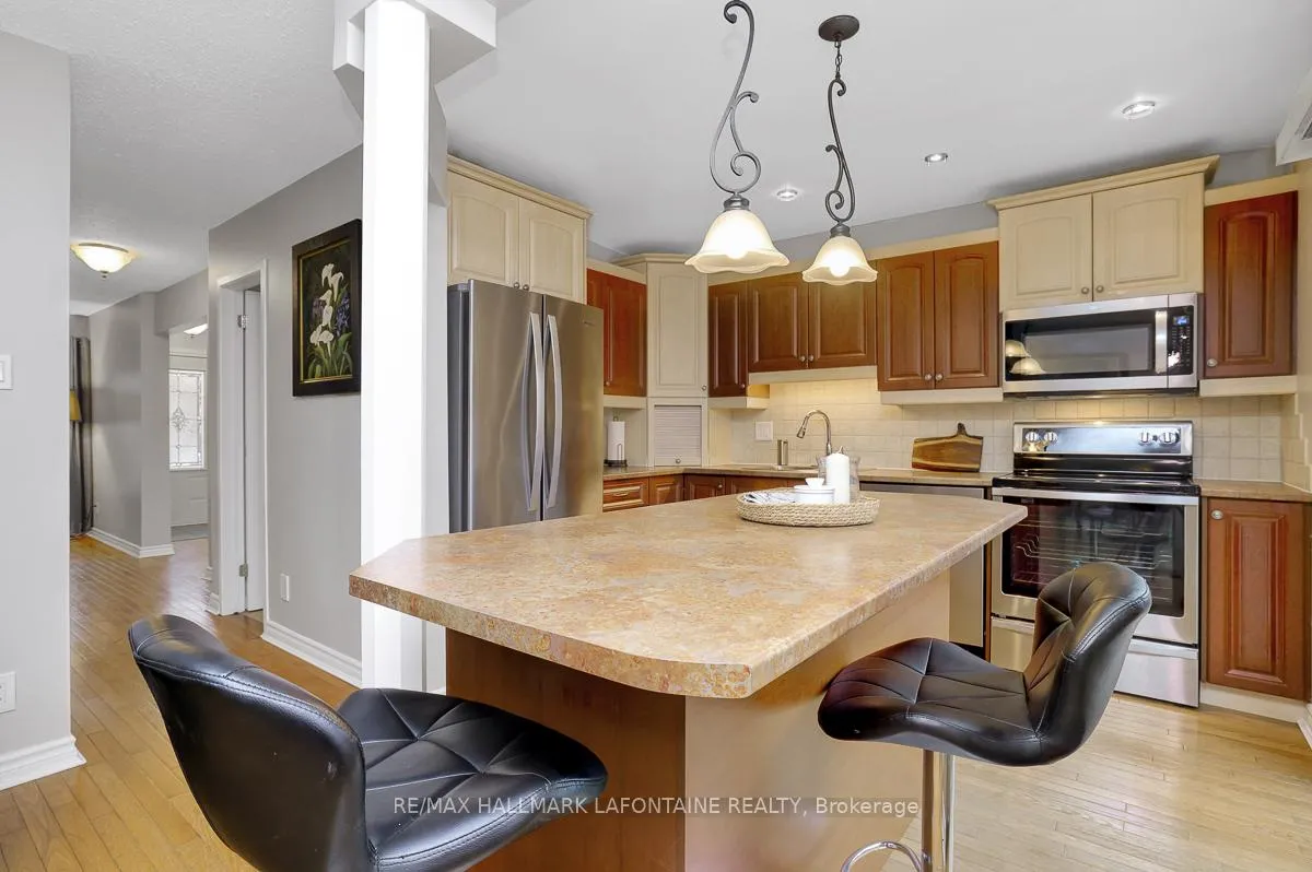 Photo 15 of 553 Apollo Way, Ottawa, Fallingbrook/Pineridge — HOMEH
