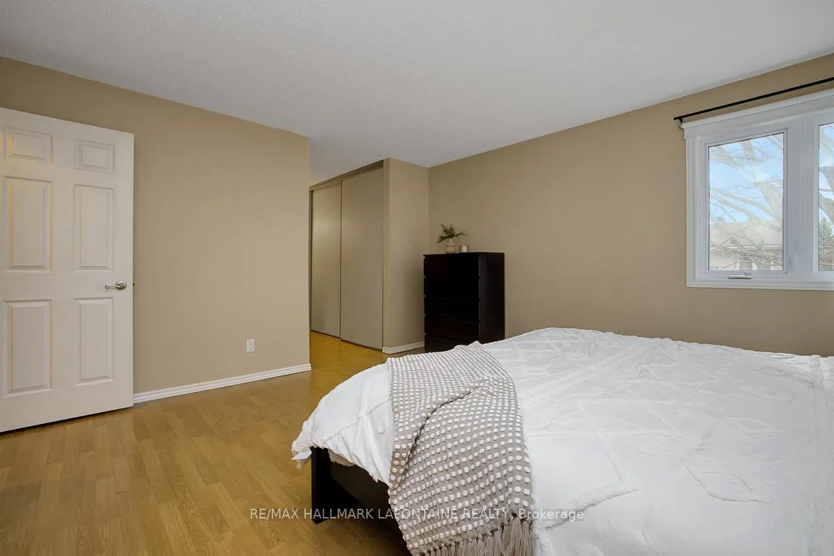 Photo 23 of 553 Apollo Way, Ottawa, Fallingbrook/Pineridge — HOMEH