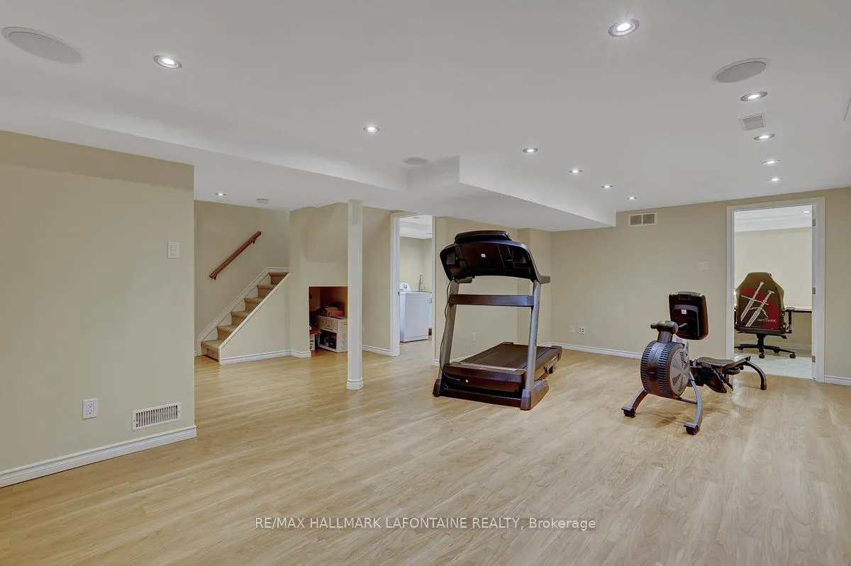Photo 32 of 553 Apollo Way, Ottawa, Fallingbrook/Pineridge — HOMEH