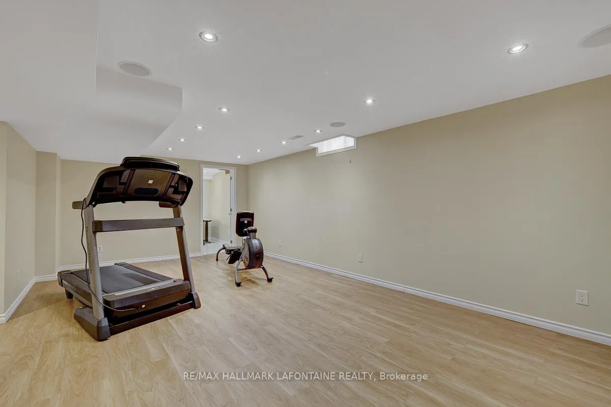 Photo 34 of 553 Apollo Way, Ottawa, Fallingbrook/Pineridge — HOMEH