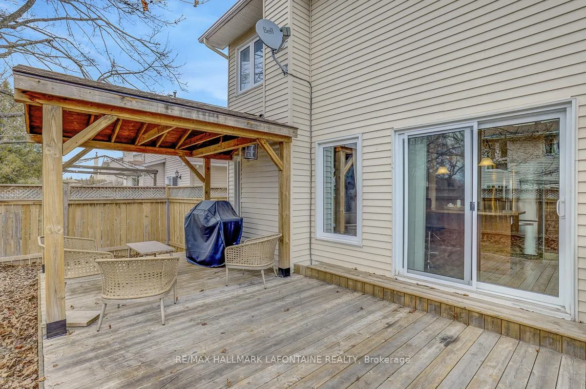 Photo 40 of 553 Apollo Way, Ottawa, Fallingbrook/Pineridge — HOMEH